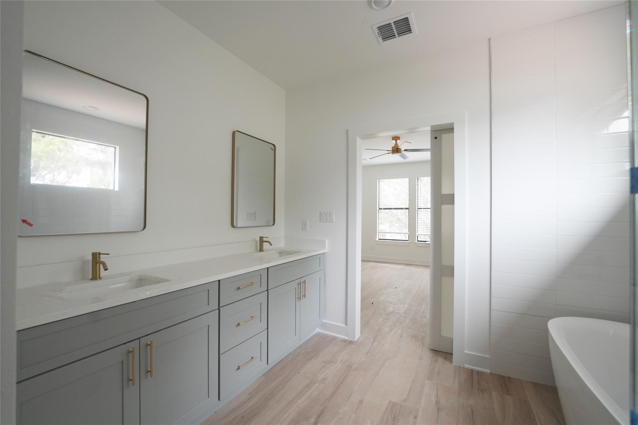 48 Acacia Dr, Wimberley, TX 78676