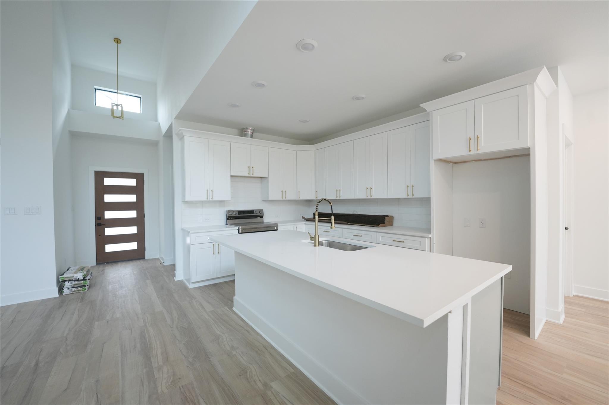 48 Acacia Dr, Wimberley, TX 78676