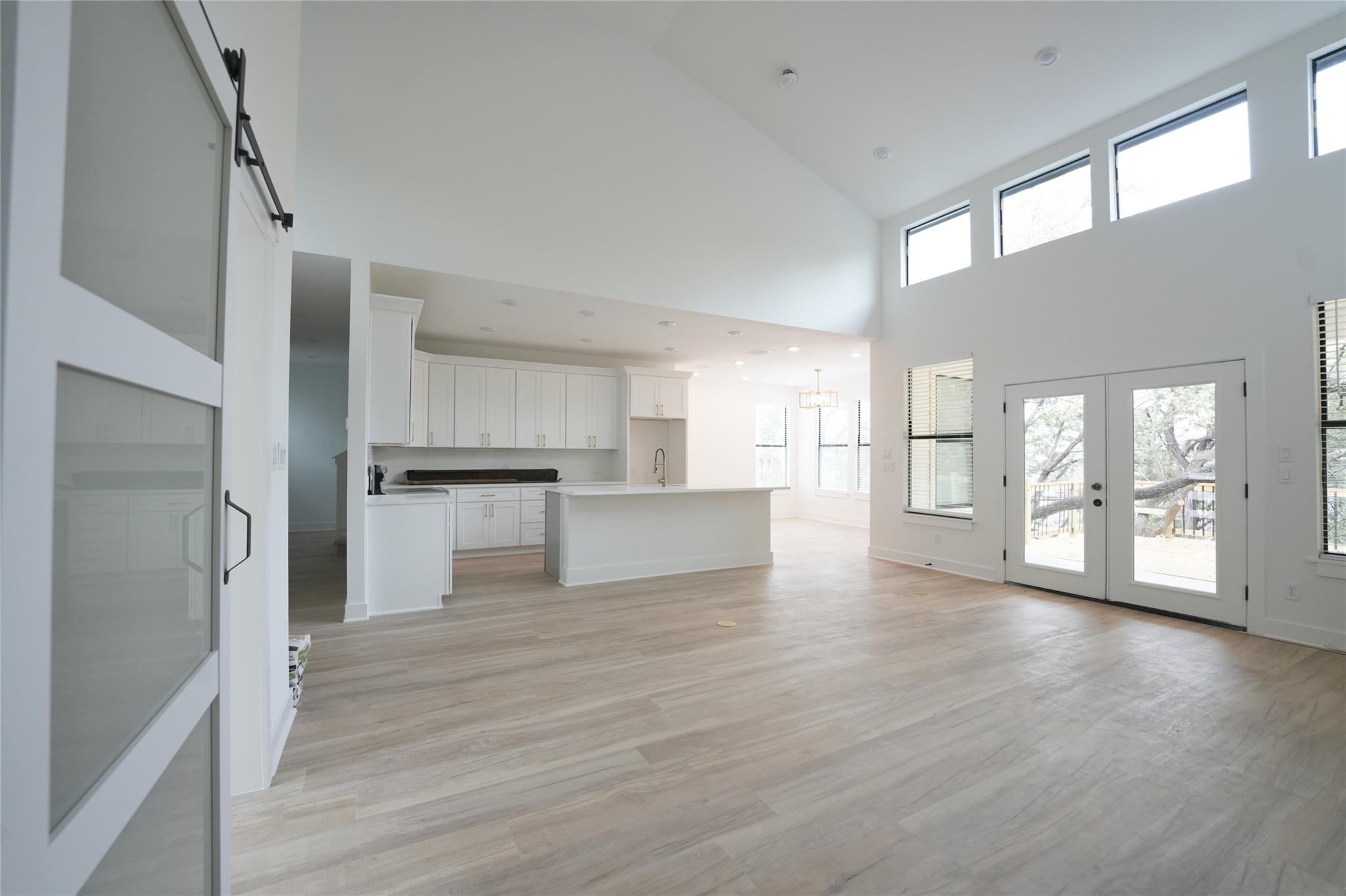 48 Acacia Dr, Wimberley, TX 78676