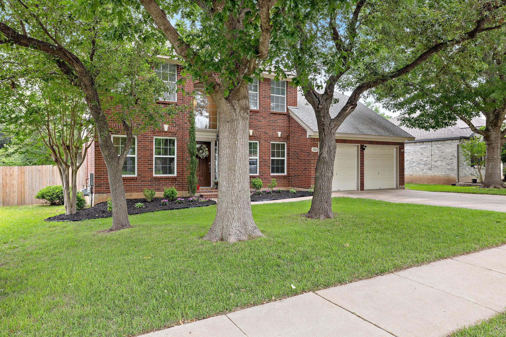 1800 Hollow Ridge Dr, Cedar Park, TX 78613