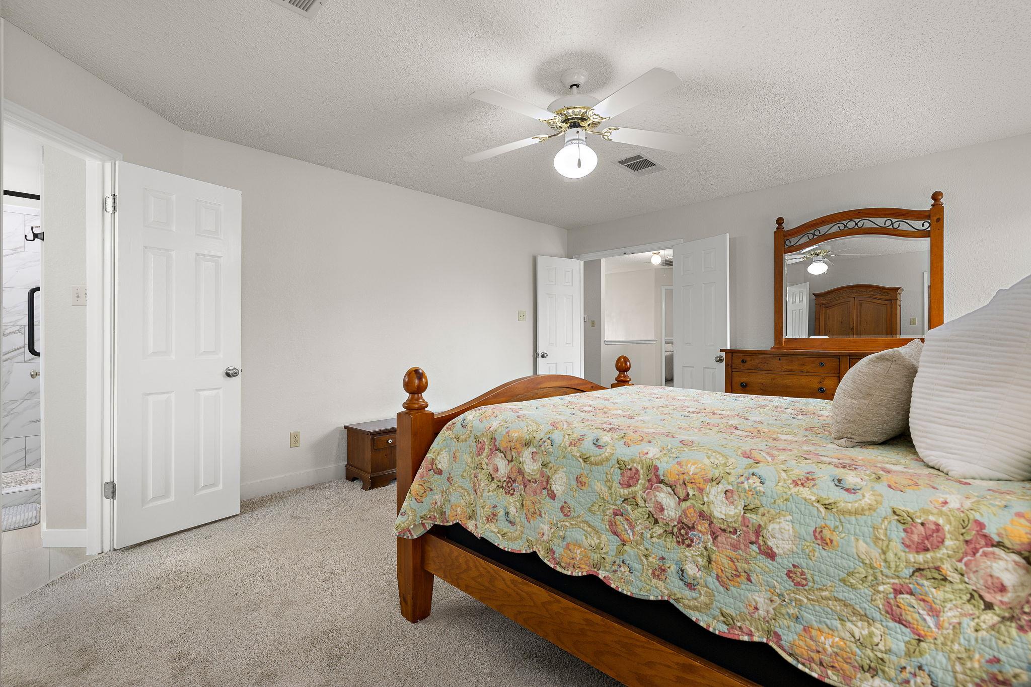 1800 Hollow Ridge Dr, Cedar Park, TX 78613