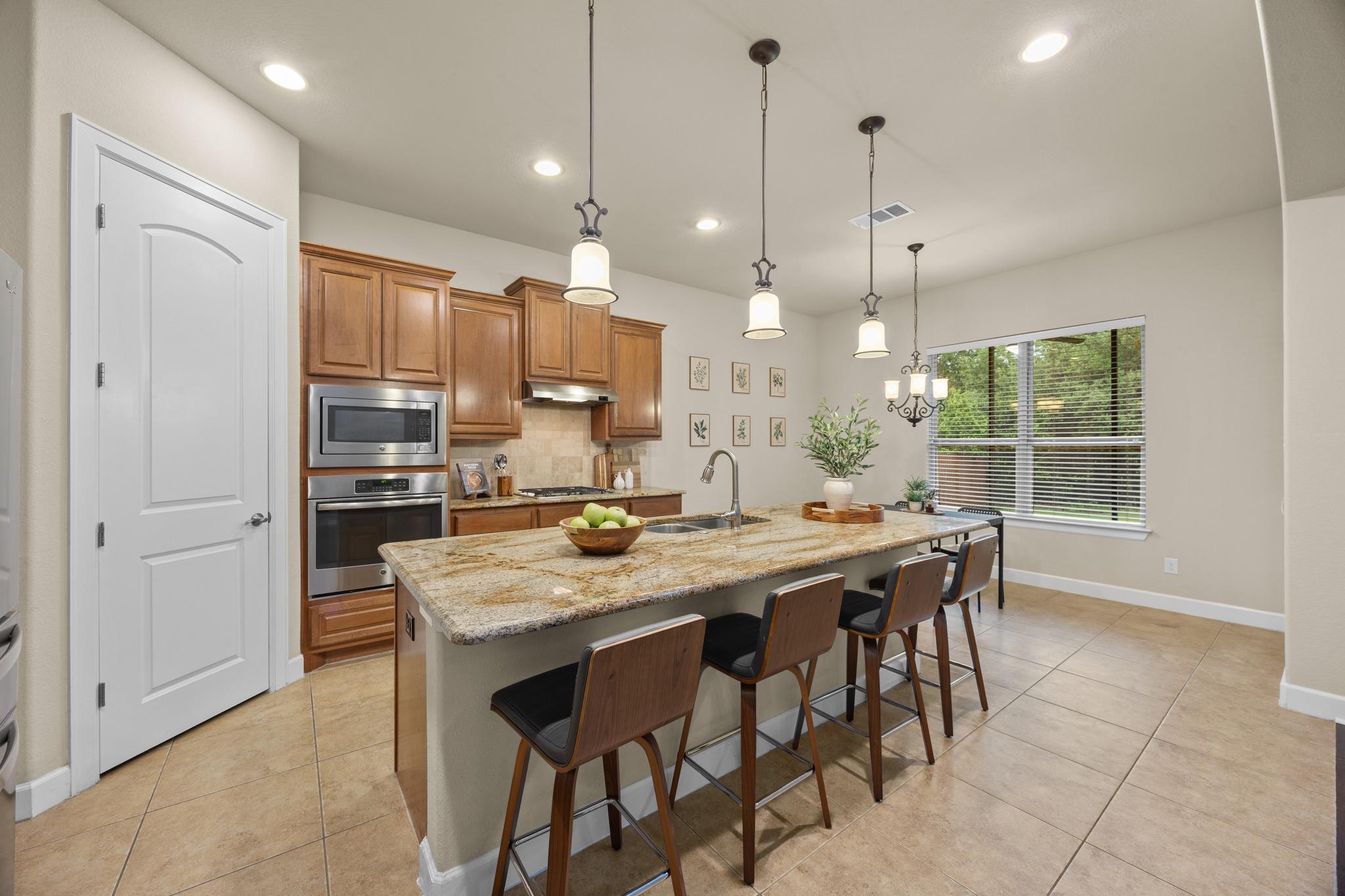 2301 Manada Trl, Leander, TX 78641