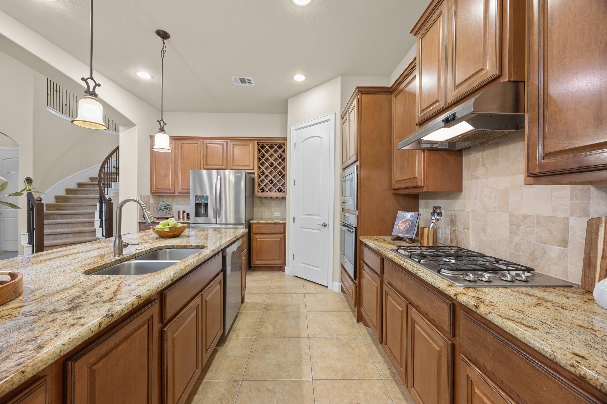 2301 Manada Trl, Leander, TX 78641