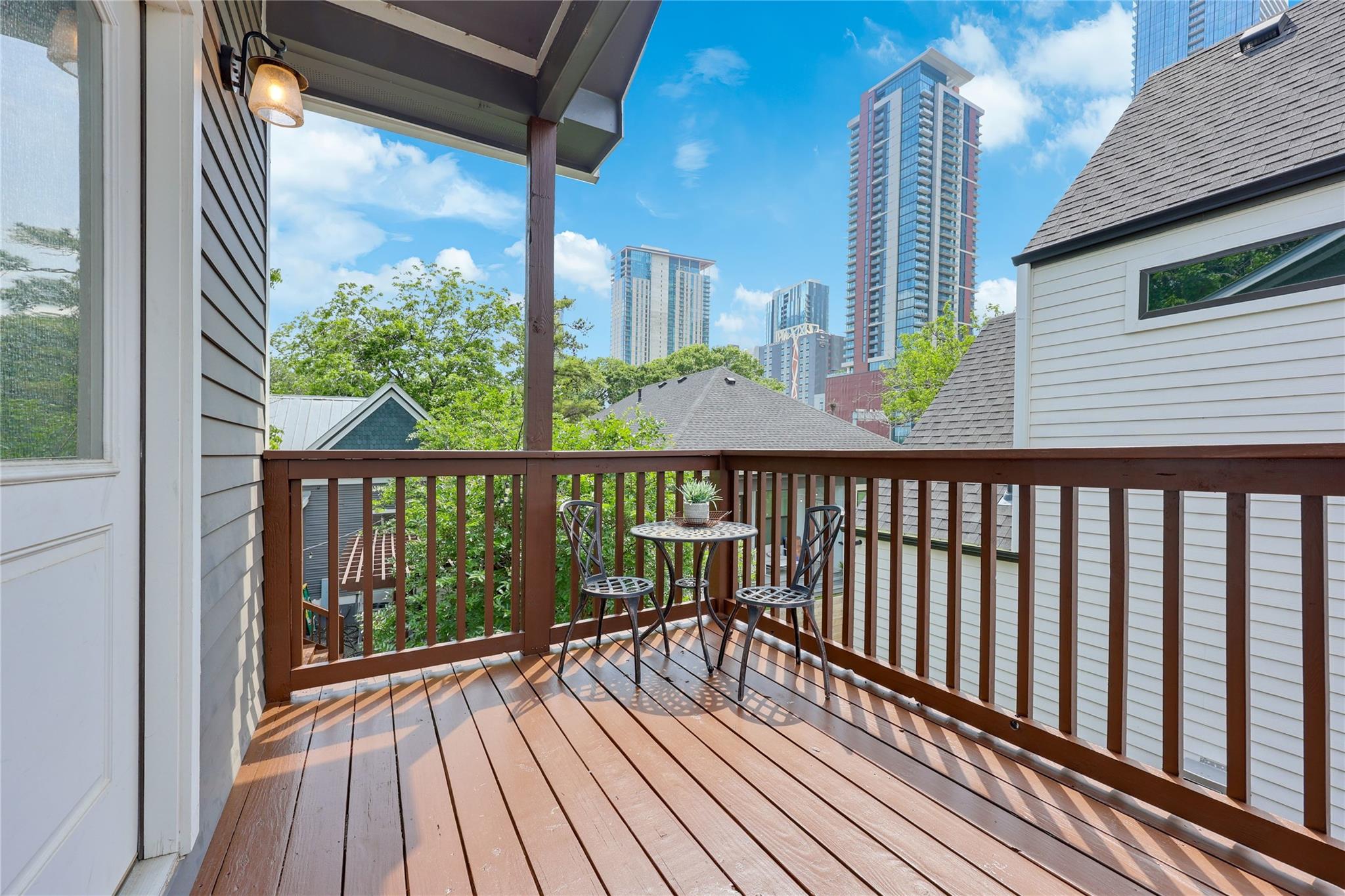 904 Willow St # A & B, Austin, TX 78702