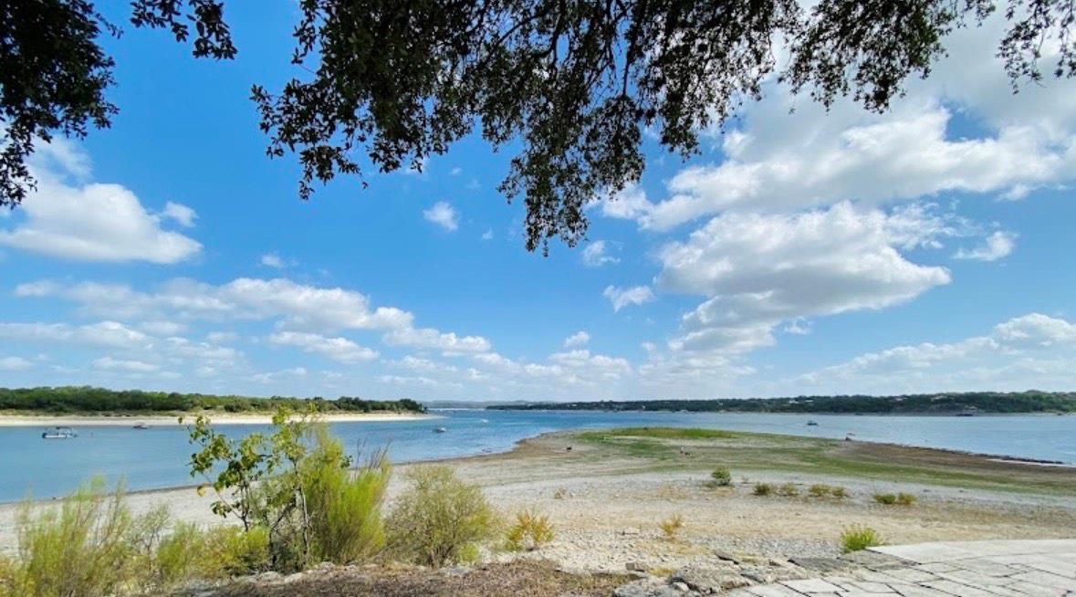 20800 Ridgeview Rd, Lago Vista, TX 78645
