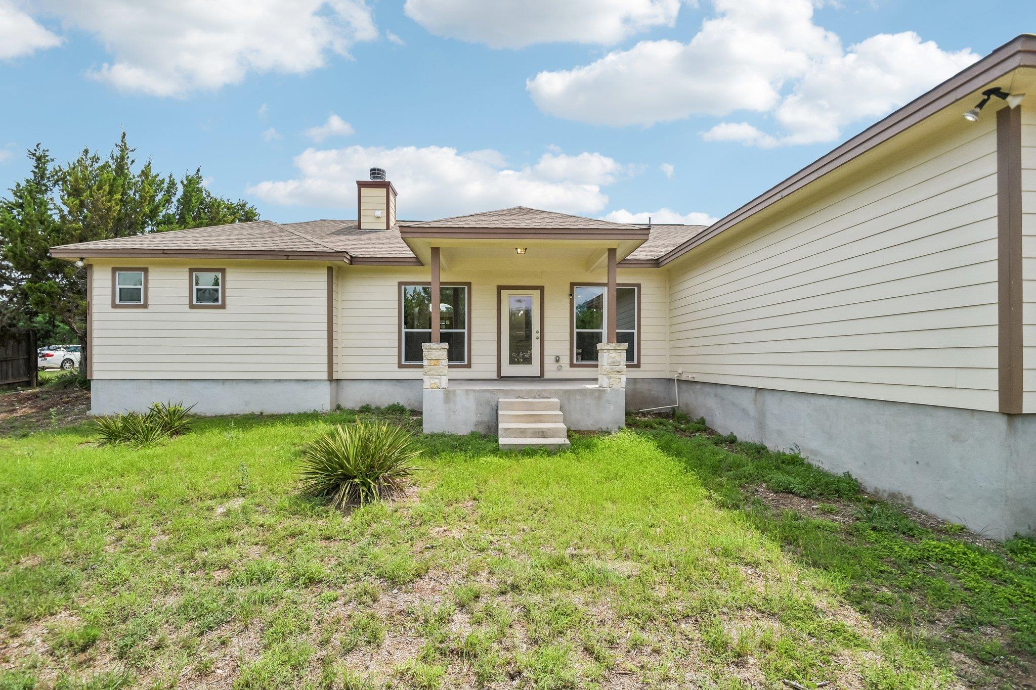 20800 Ridgeview Rd, Lago Vista, TX 78645