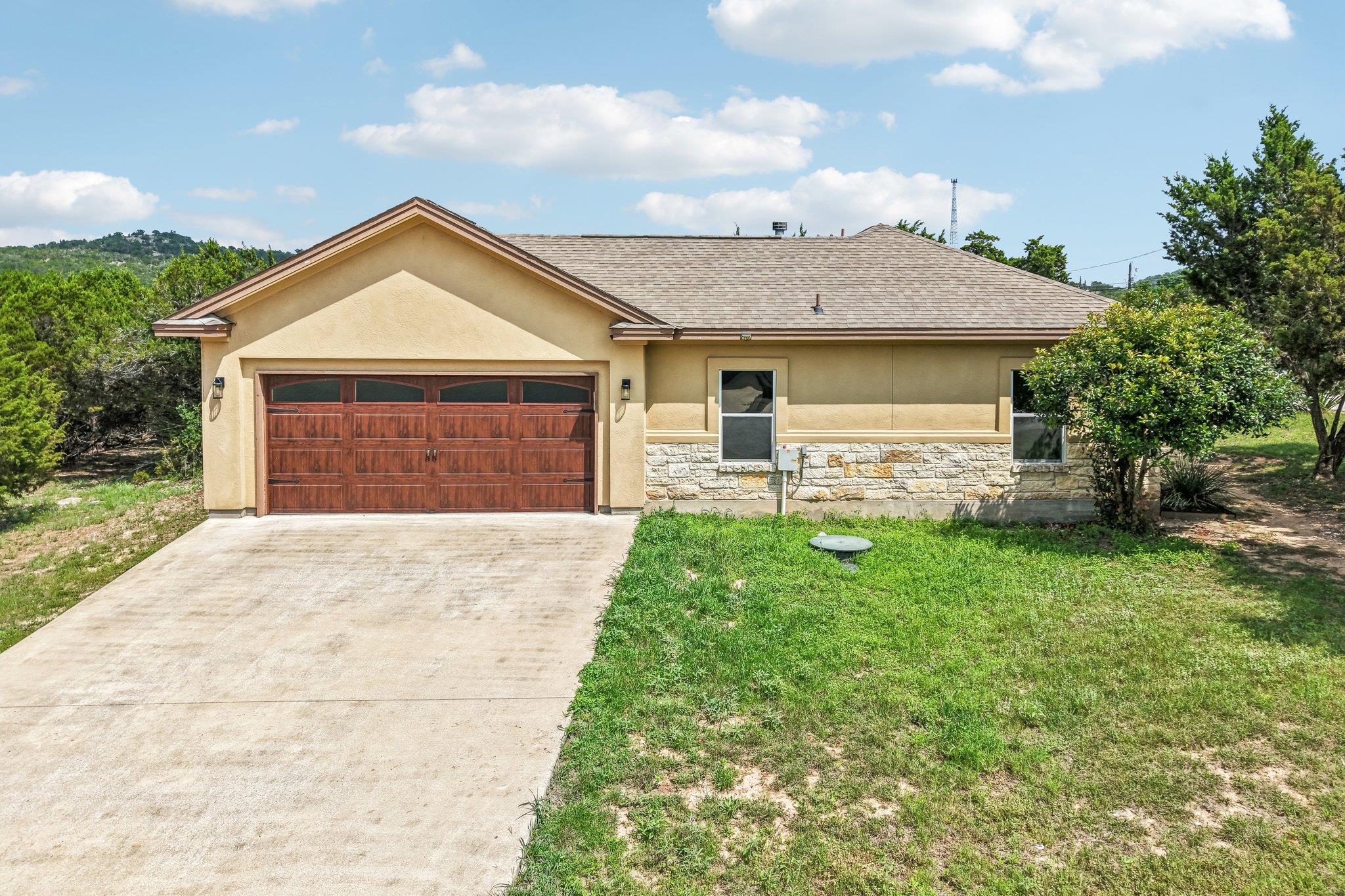 20800 Ridgeview Rd, Lago Vista, TX 78645