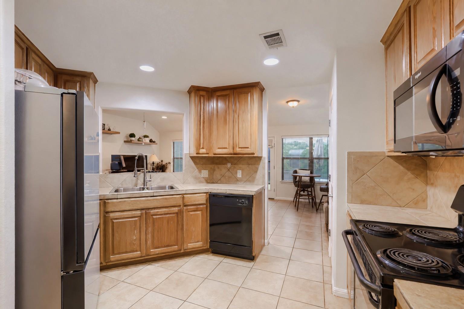 2001 Rain Water Dr, Austin, TX 78734