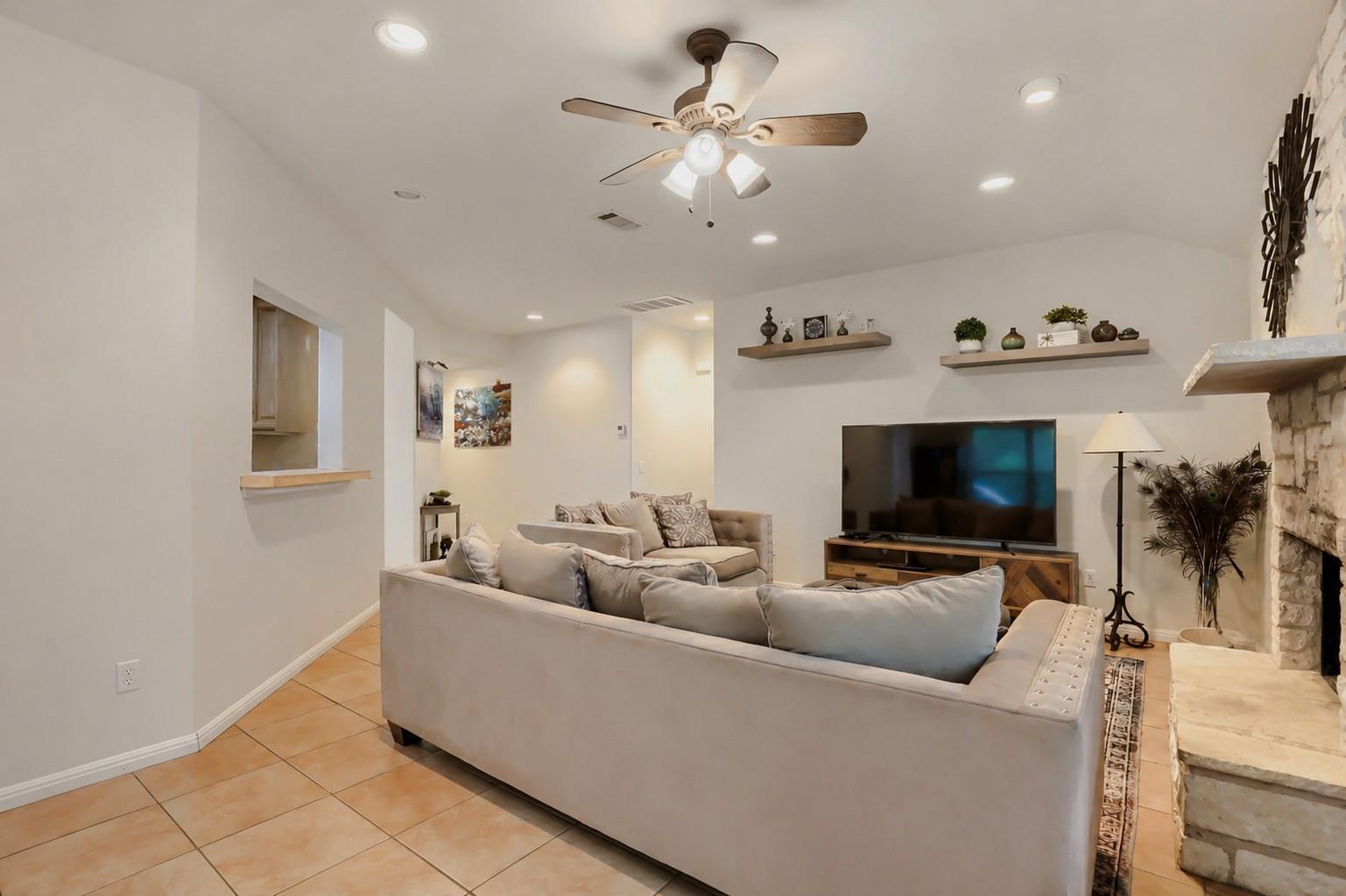 2001 Rain Water Dr, Austin, TX 78734