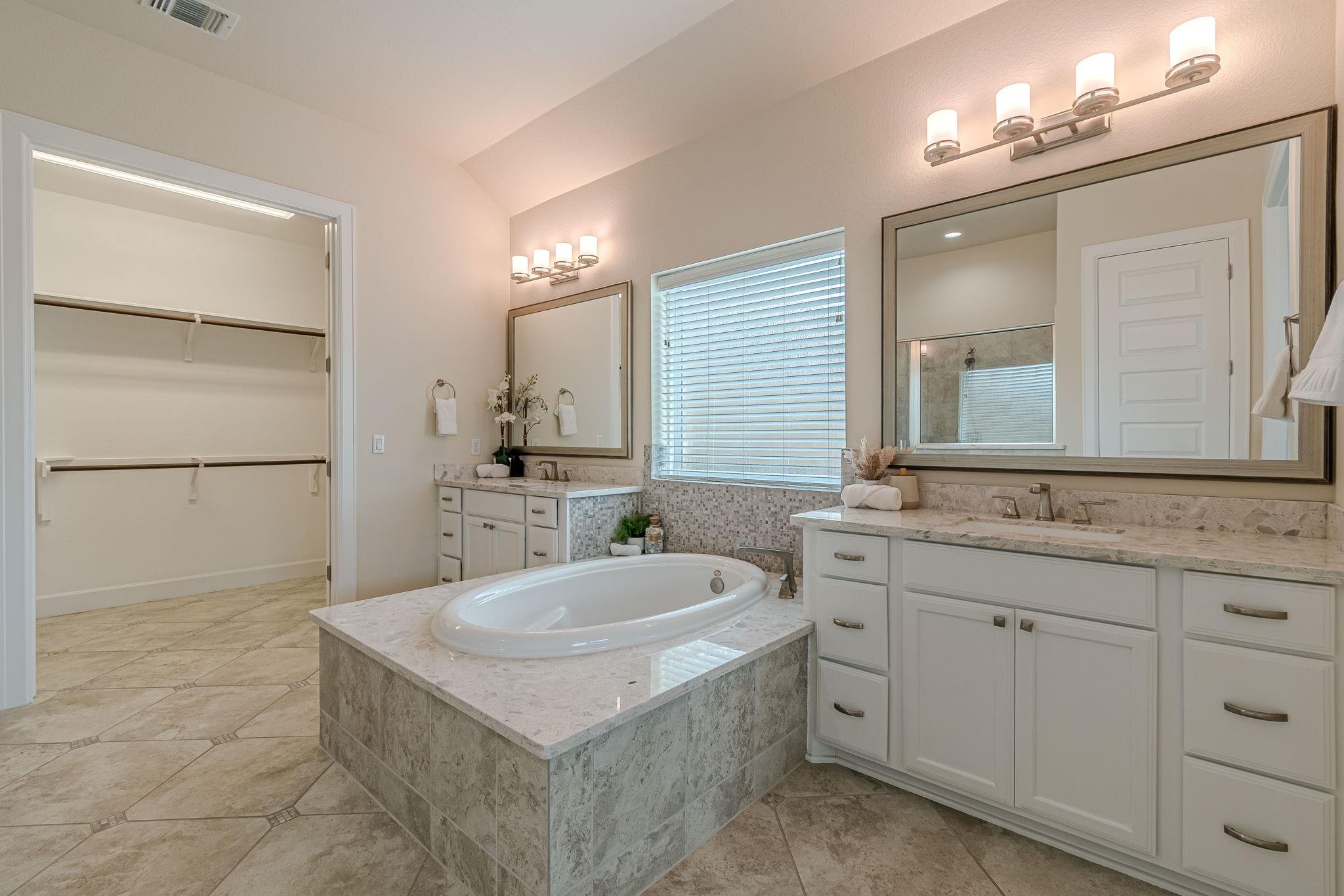 225 Jumping Laurel St, San Marcos, TX 78666