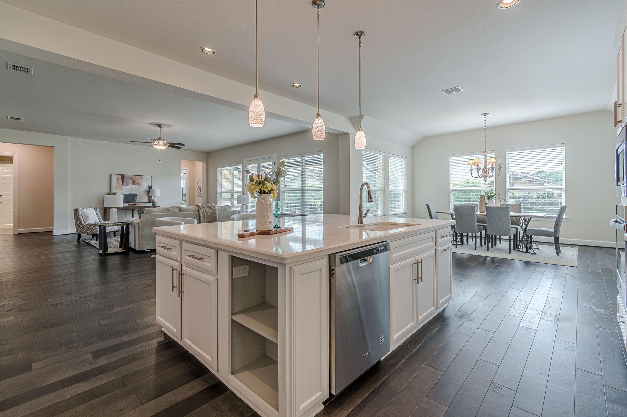 225 Jumping Laurel St, San Marcos, TX 78666