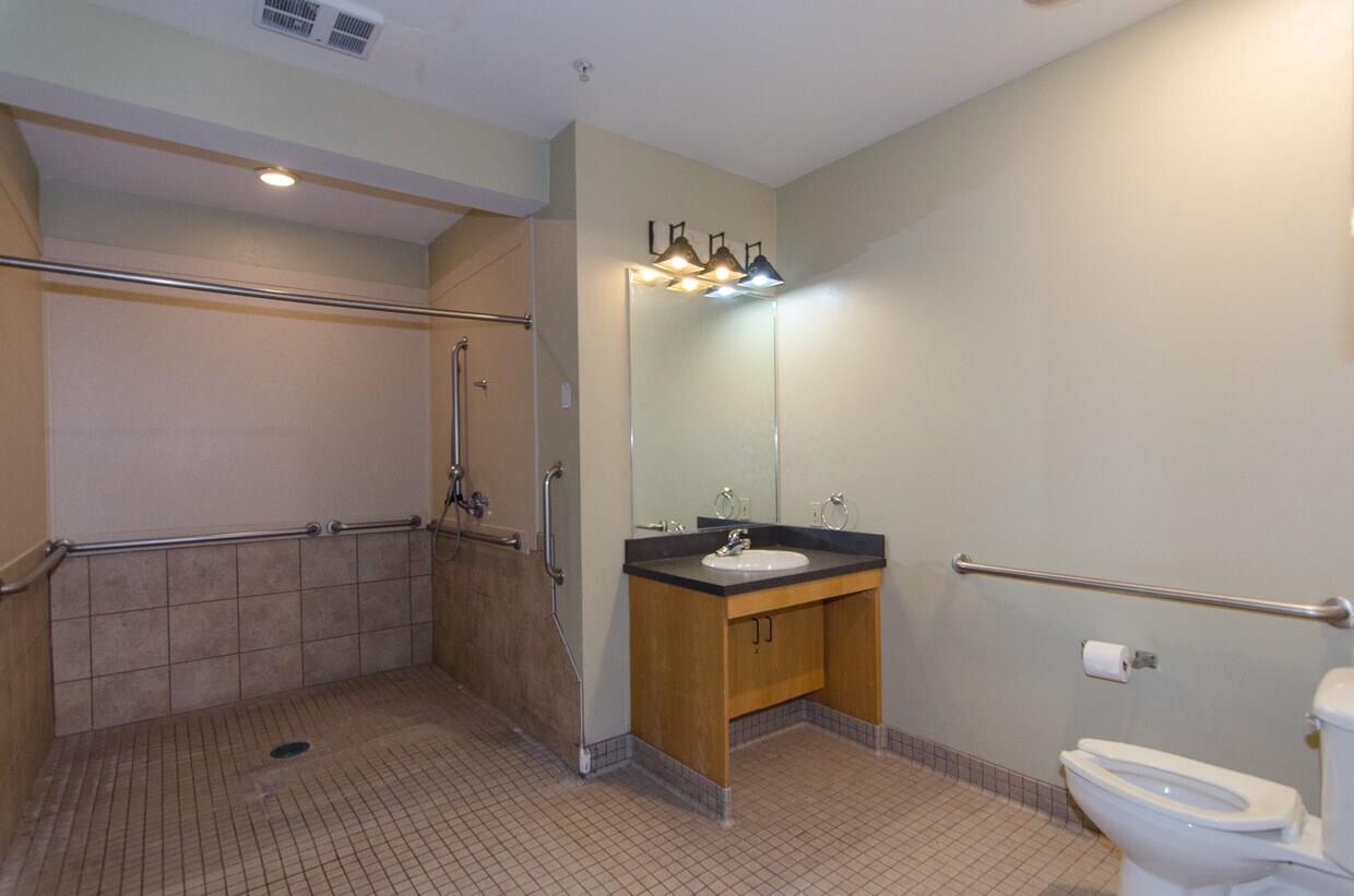 400 W Old Hwy 290, Dripping Springs, TX 78620