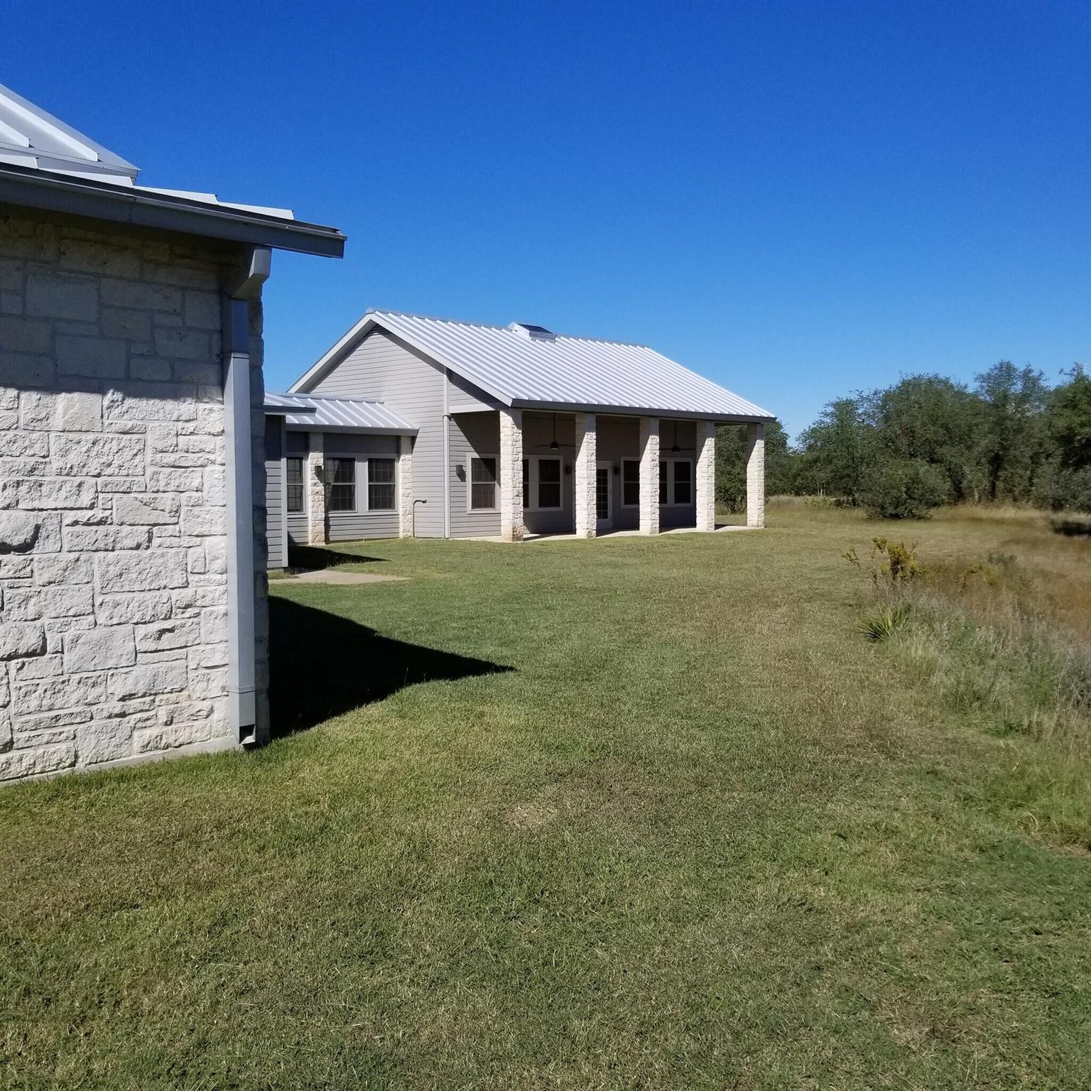 400 W Old Hwy 290, Dripping Springs, TX 78620