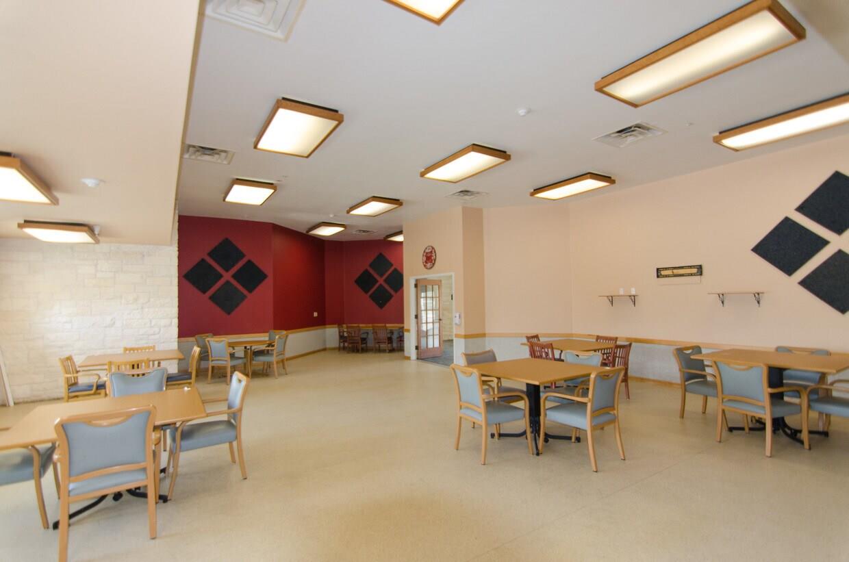 400 W Old Hwy 290, Dripping Springs, TX 78620