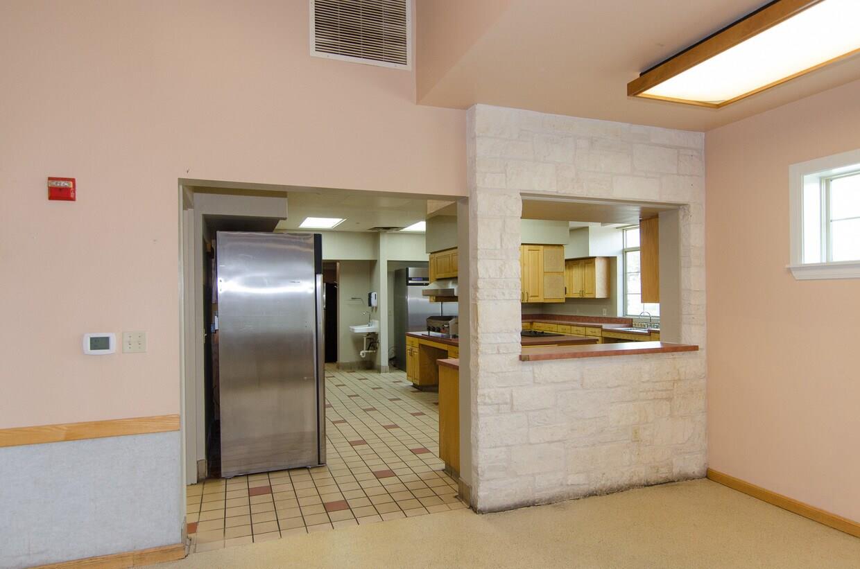 400 W Old Hwy 290, Dripping Springs, TX 78620