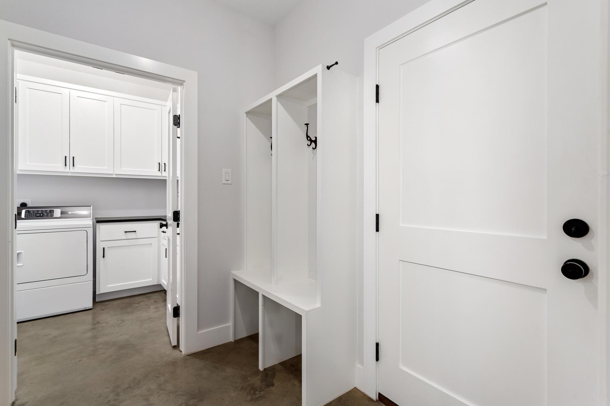 2 Senisa Ln, Wimberley, TX 78676