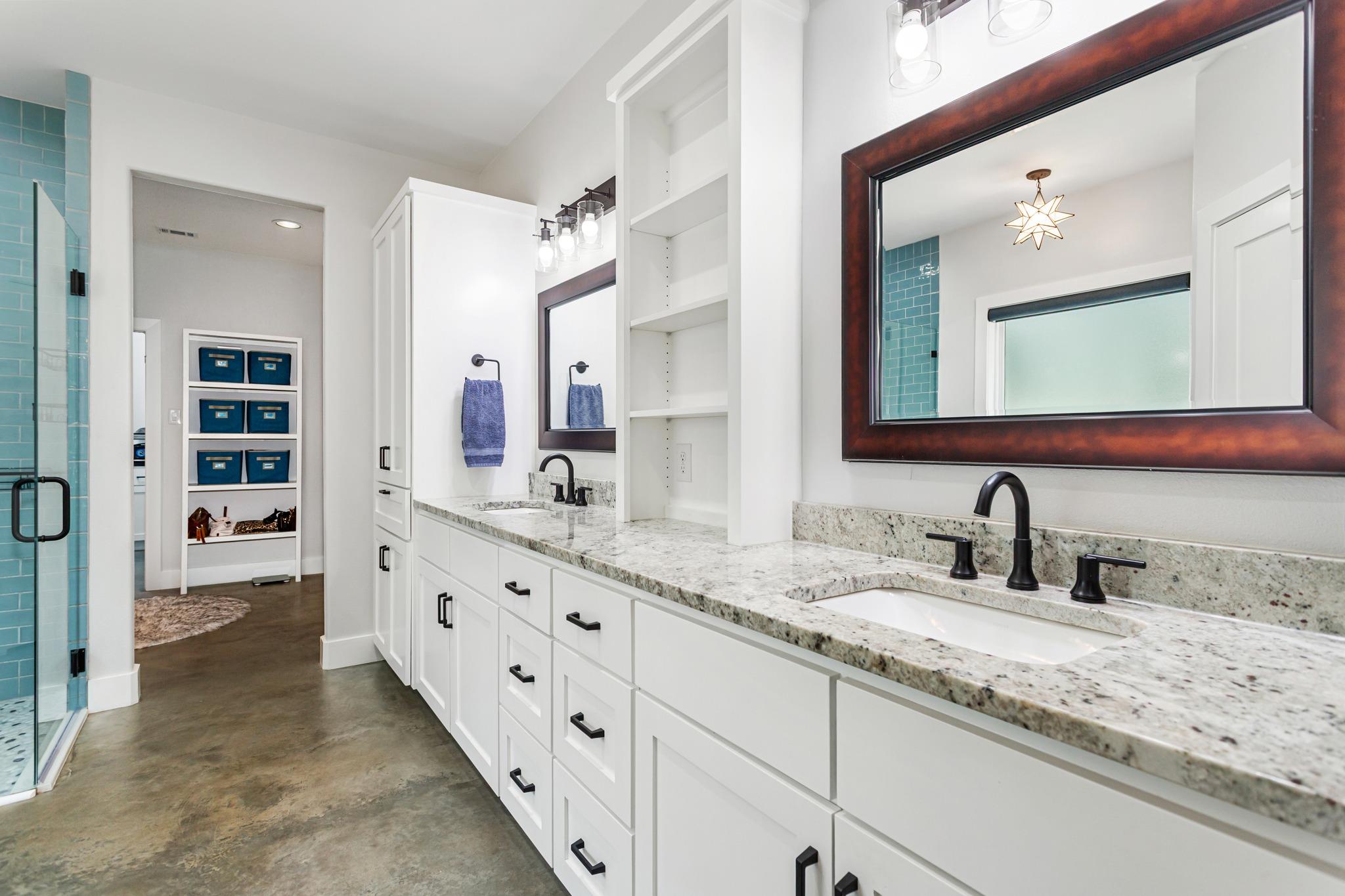 2 Senisa Ln, Wimberley, TX 78676