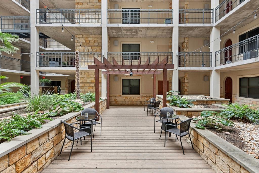 1812 West Ave # 200, Austin, TX 78701