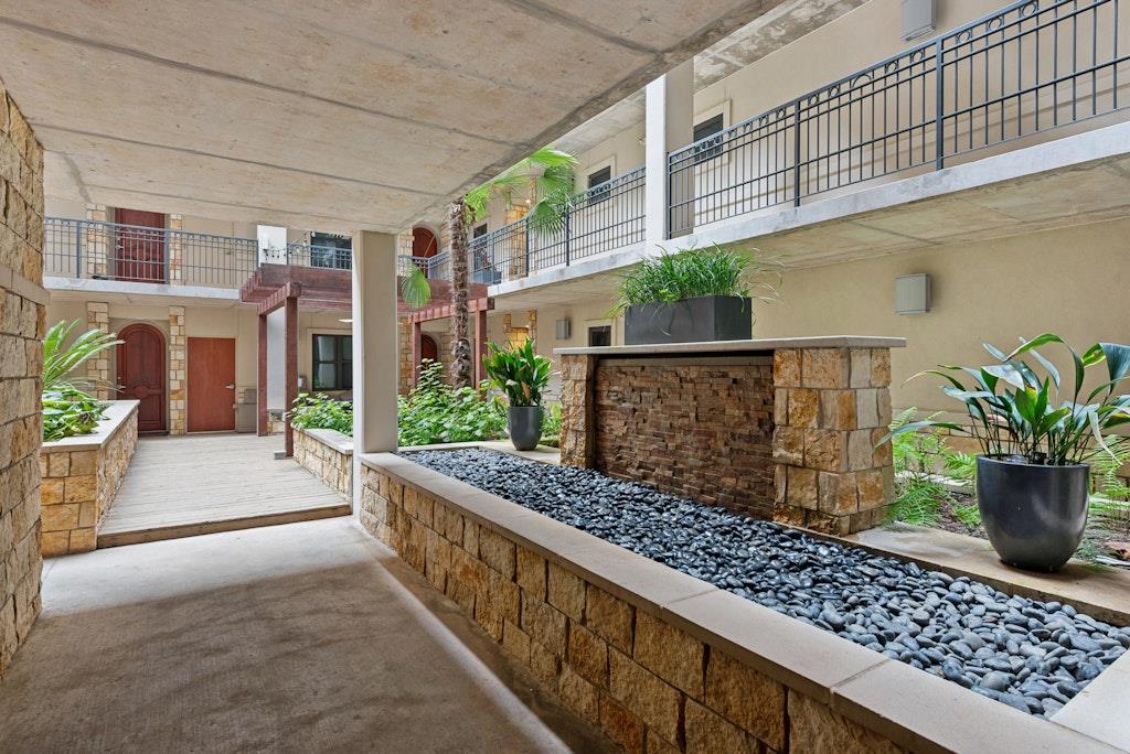 1812 West Ave # 200, Austin, TX 78701