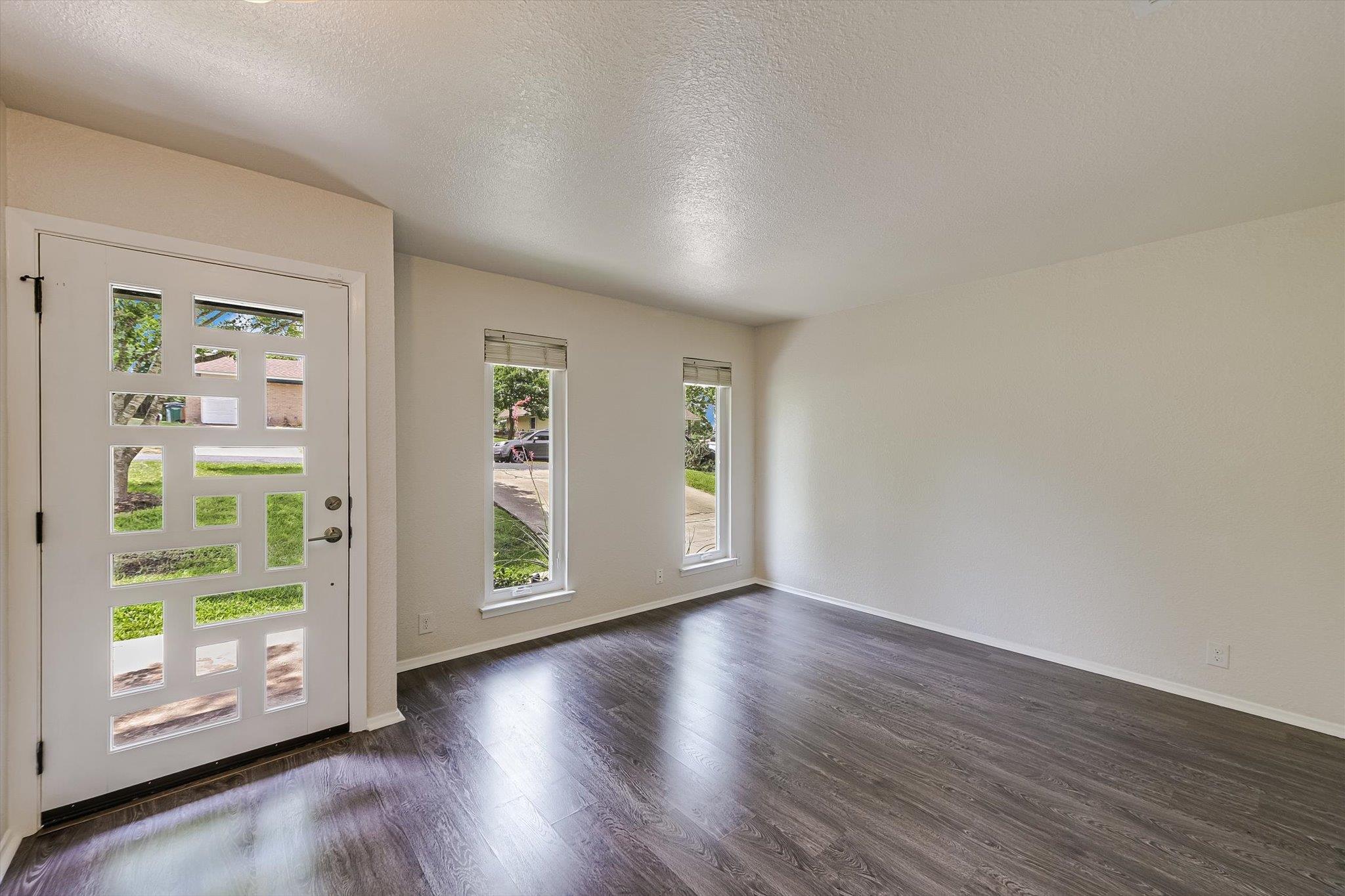 3203 Santa Fe Dr, Austin, TX 78741