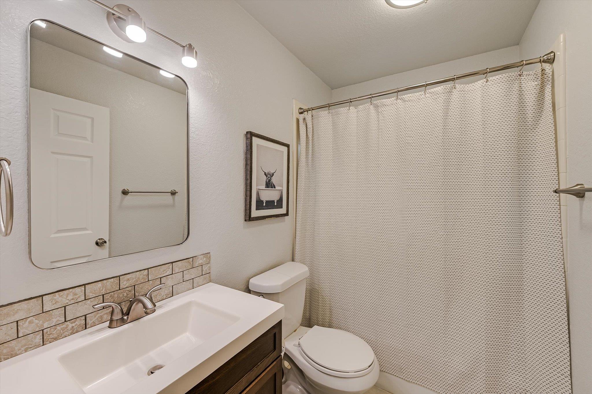 3203 Santa Fe Dr, Austin, TX 78741