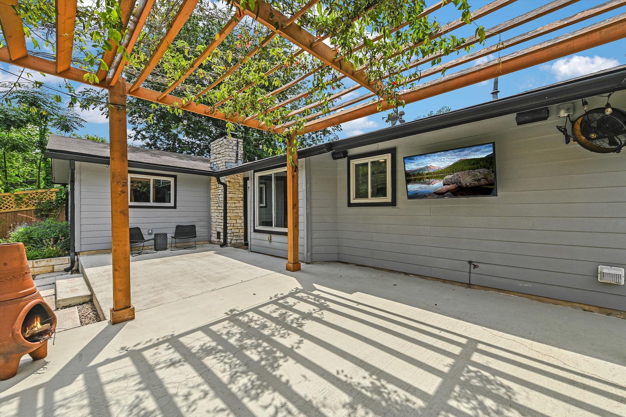 3203 Santa Fe Dr, Austin, TX 78741