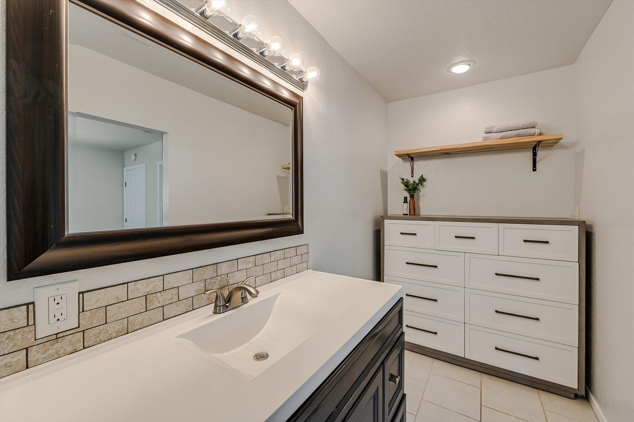 3203 Santa Fe Dr, Austin, TX 78741