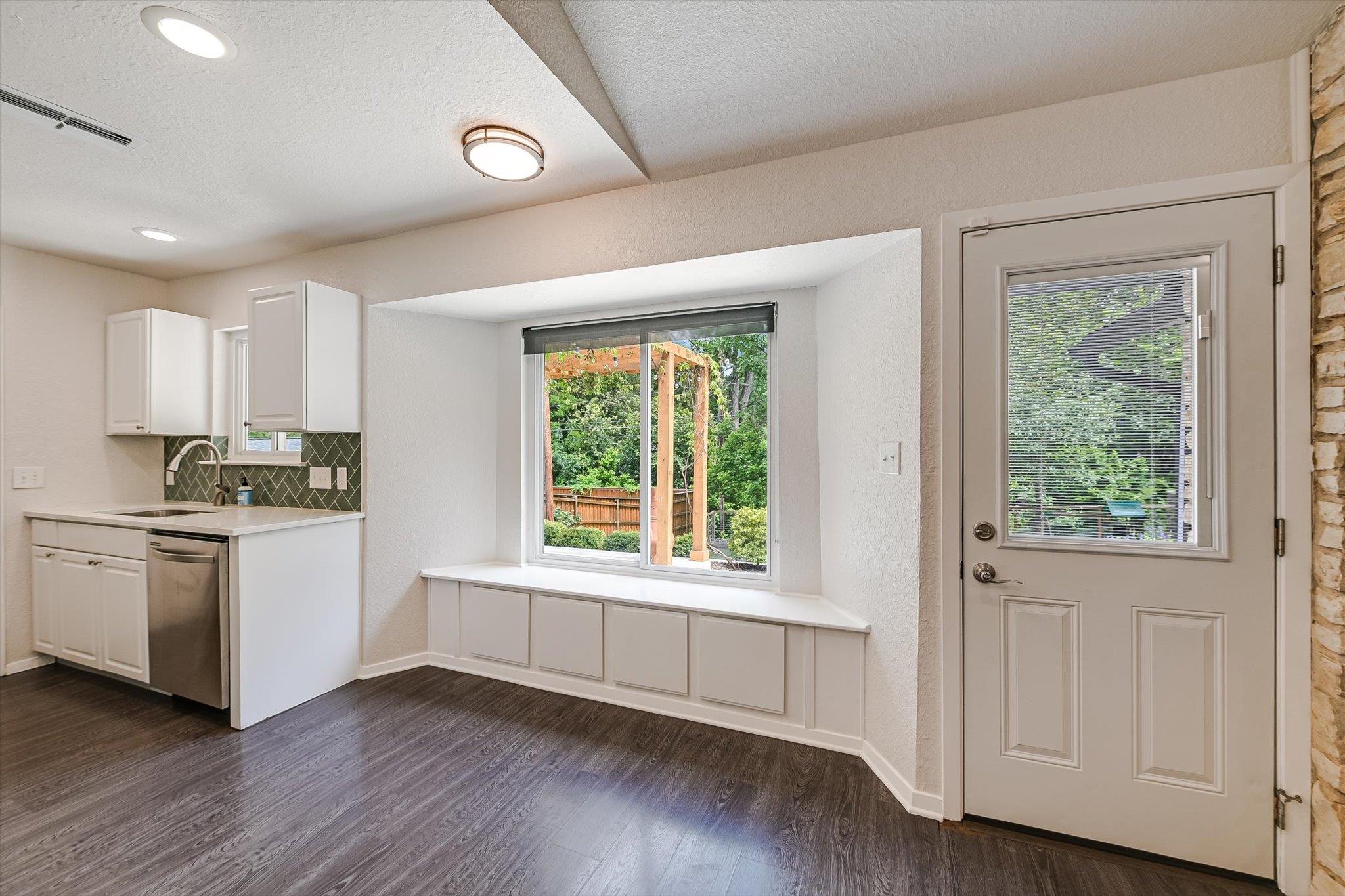 3203 Santa Fe Dr, Austin, TX 78741