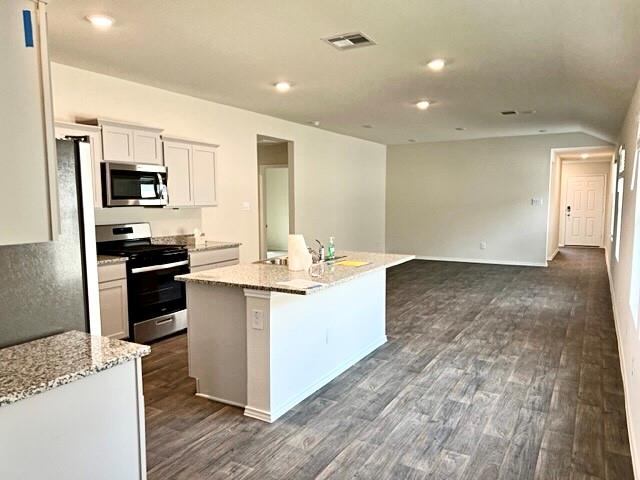 267 Sickle Loop, Kyle, TX 78640