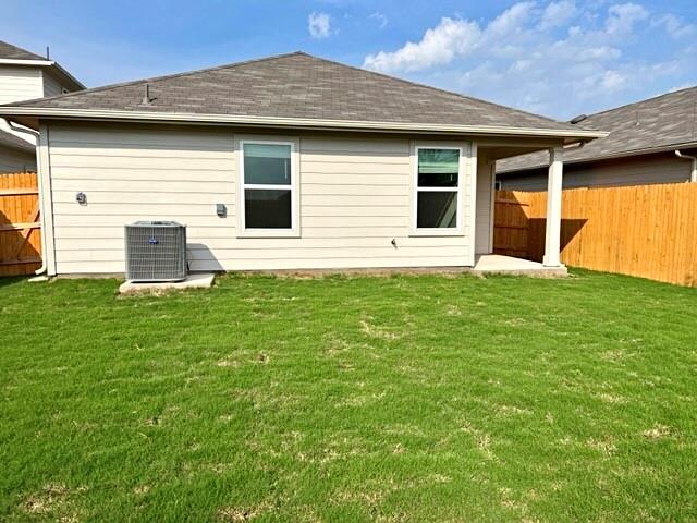 267 Sickle Loop, Kyle, TX 78640