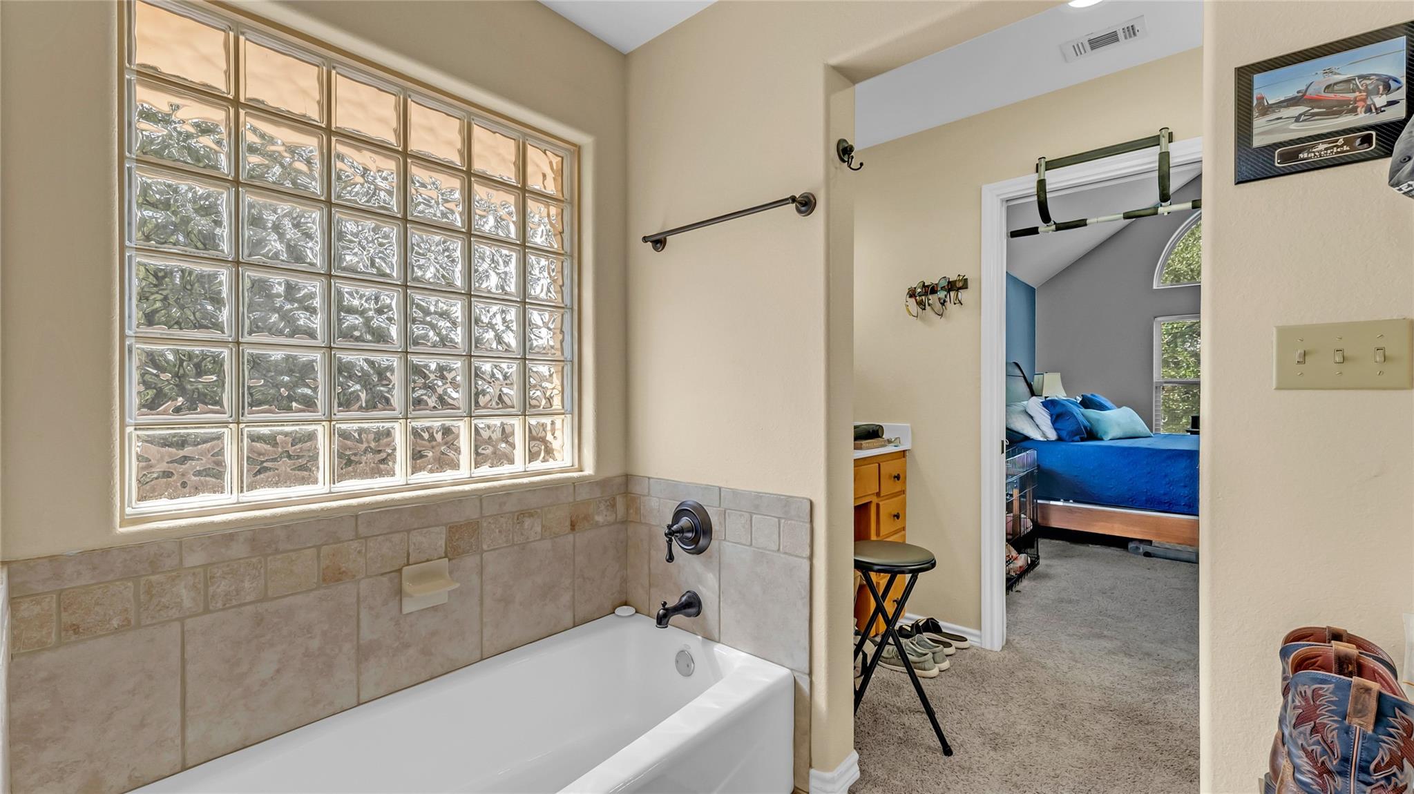 306 Alexander Ave, Burnet, TX 78611