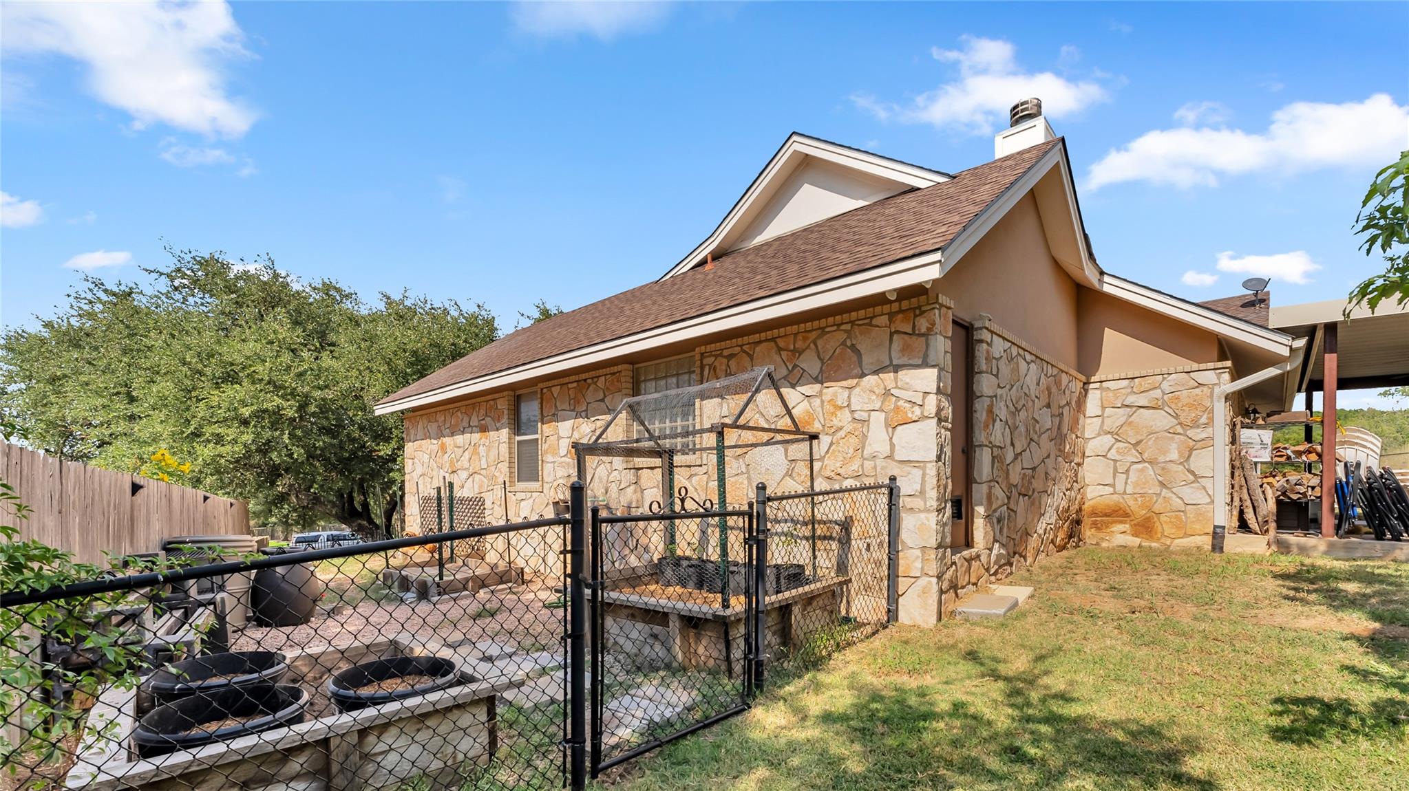 306 Alexander Ave, Burnet, TX 78611