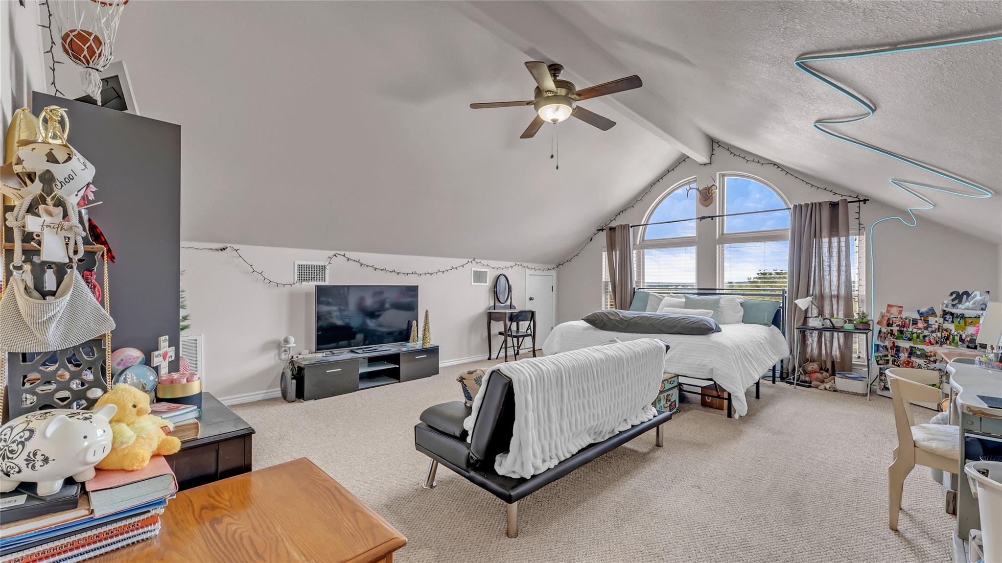 306 Alexander Ave, Burnet, TX 78611