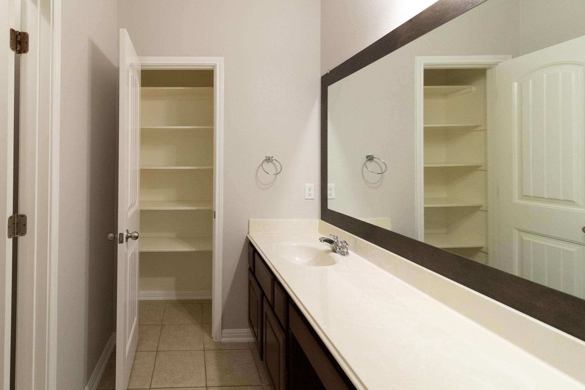 2102 Monticello Ct, Round Rock, TX 78665