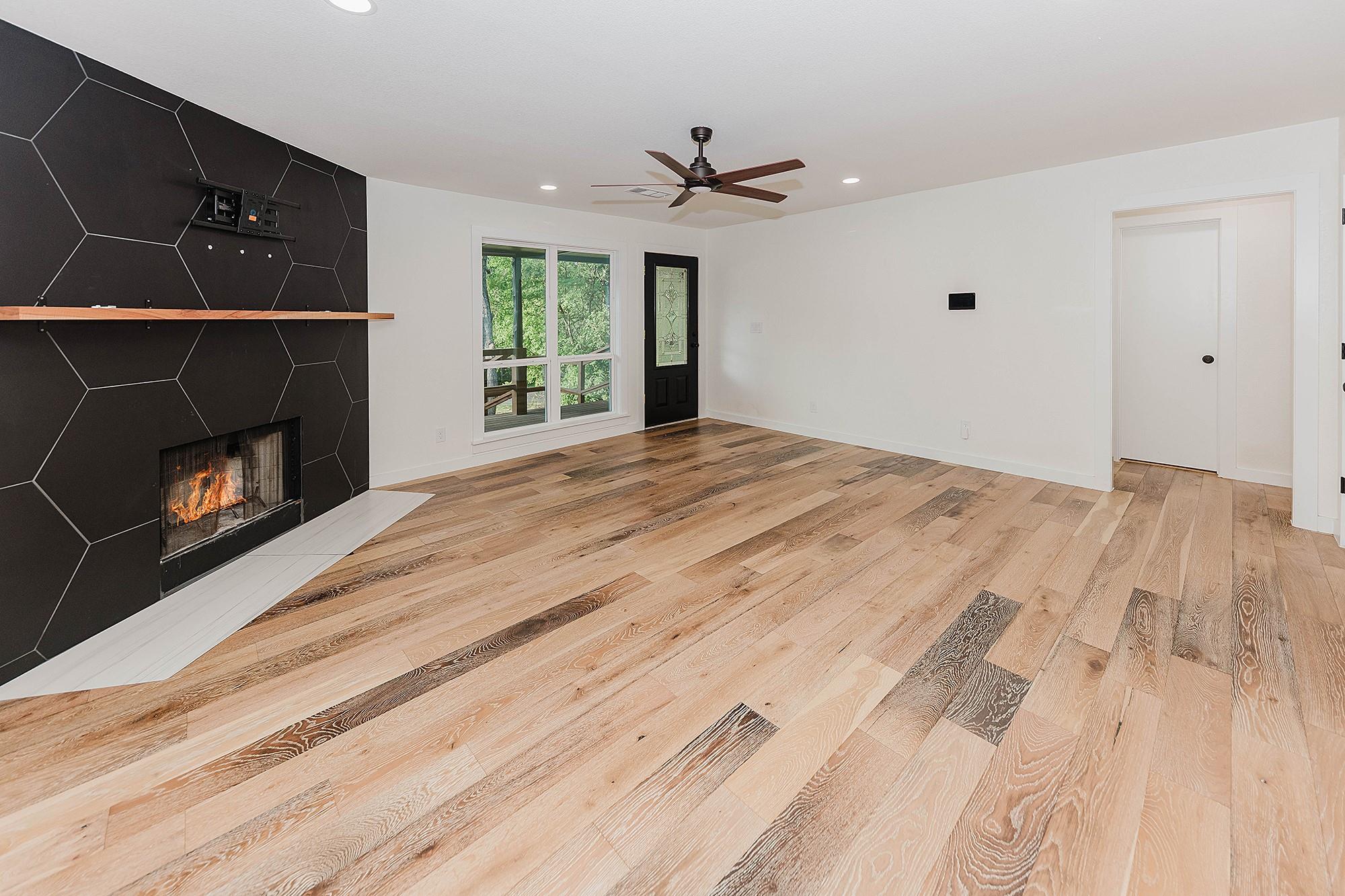 188 W Kaanapali Ln, Bastrop, TX 78602