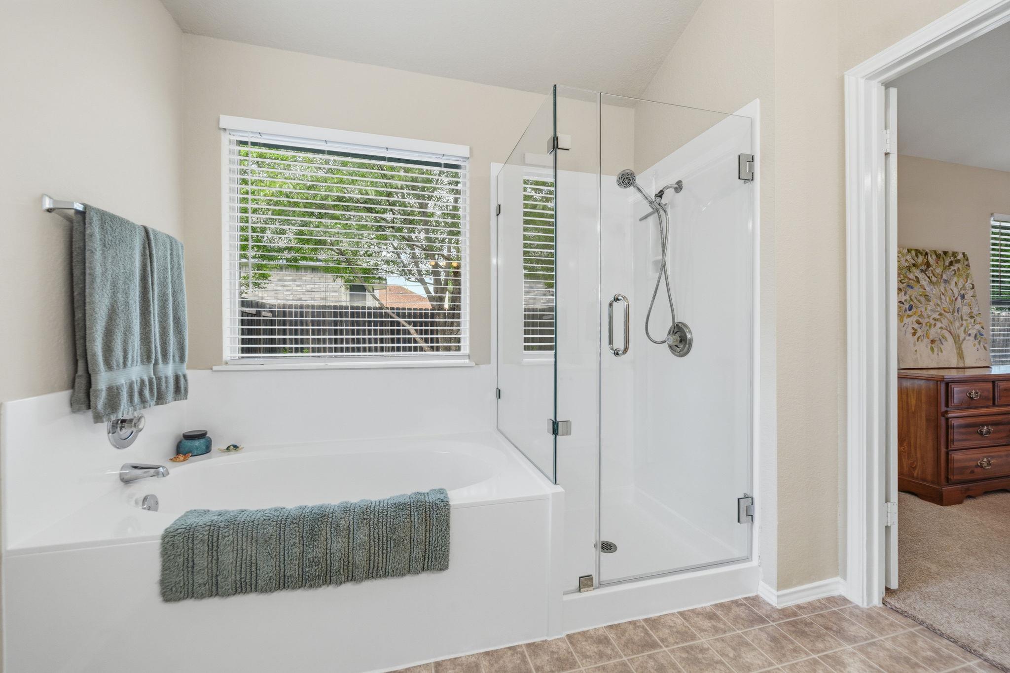 3704 Kissman Dr, Austin, TX 78728