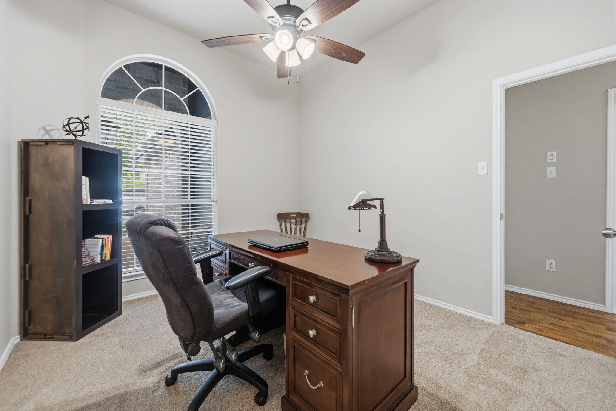 3704 Kissman Dr, Austin, TX 78728