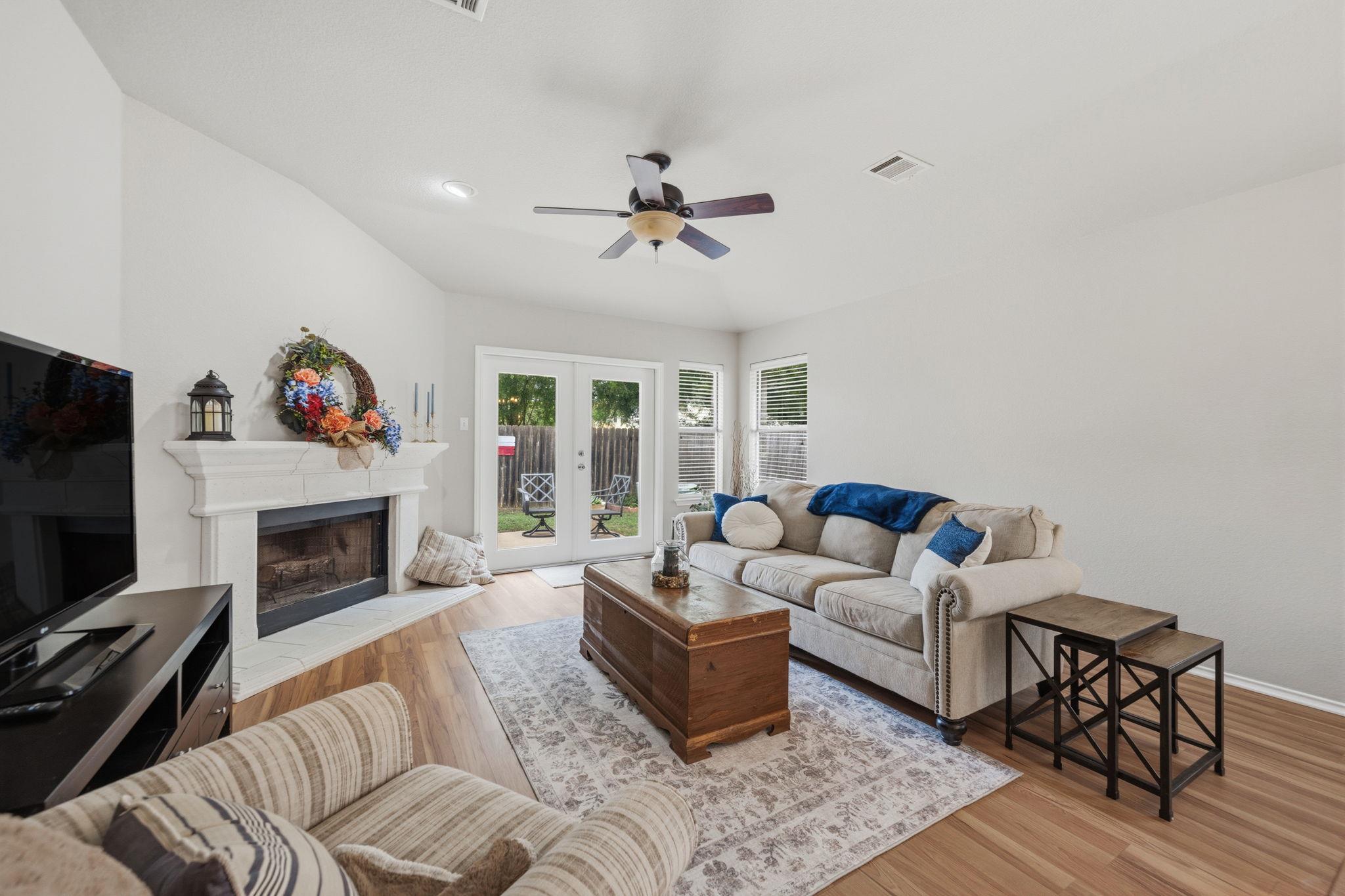 3704 Kissman Dr, Austin, TX 78728