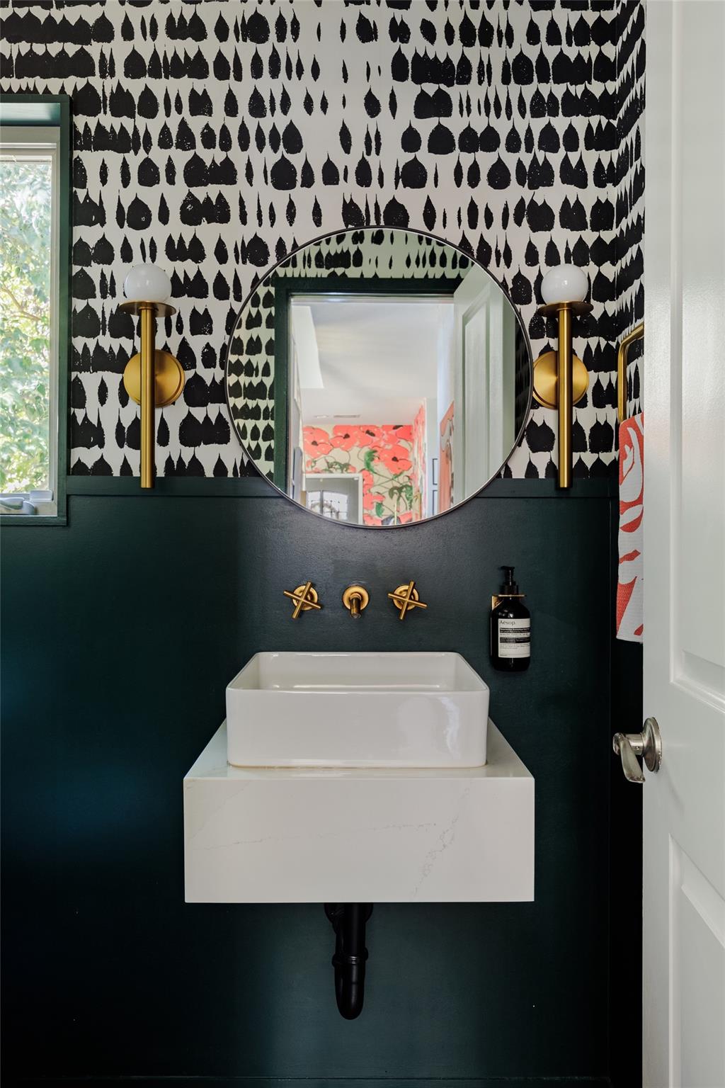 2412 Wilson St # A, Austin, TX 78704