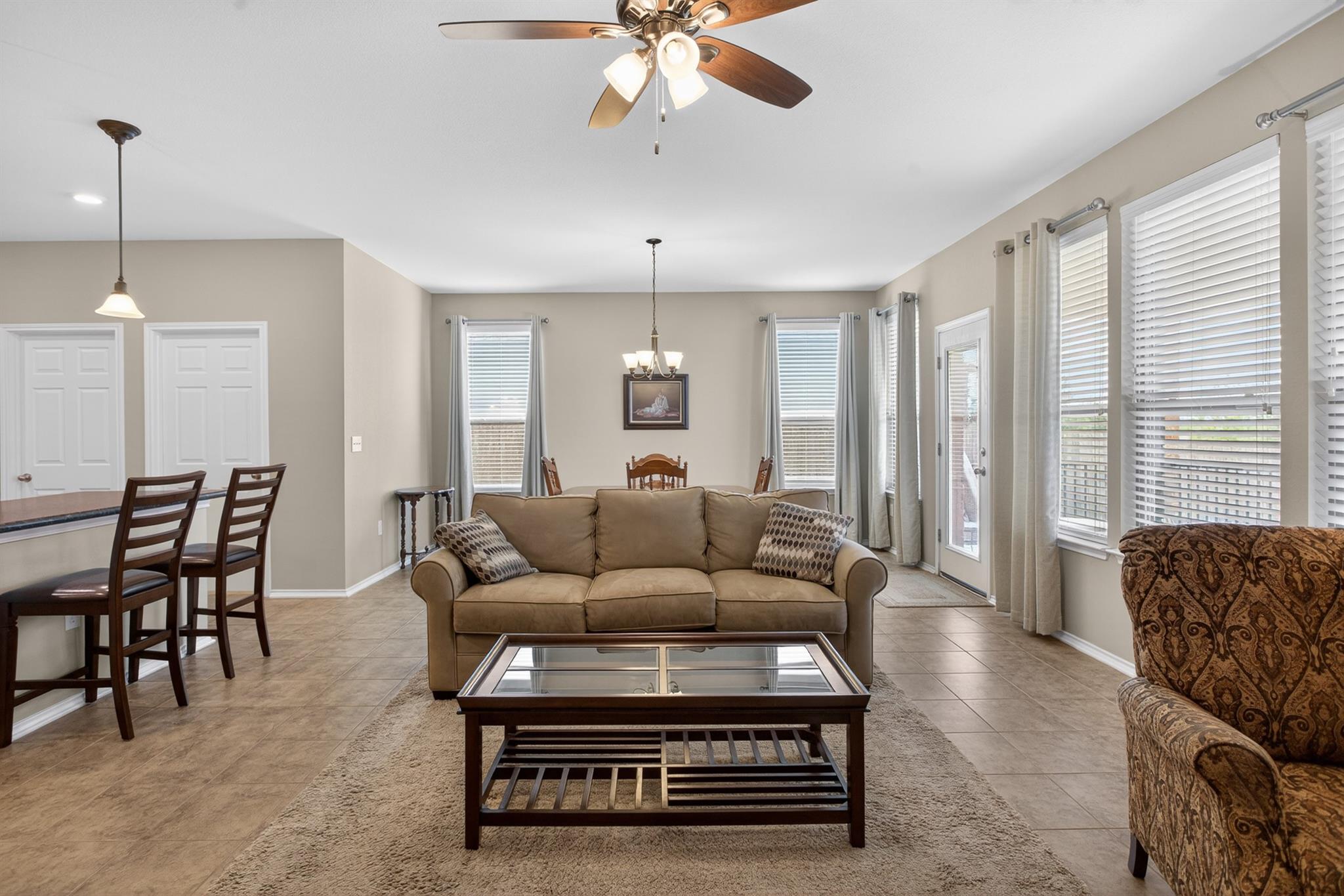 7220 Altidore Dr, Austin, TX 78744