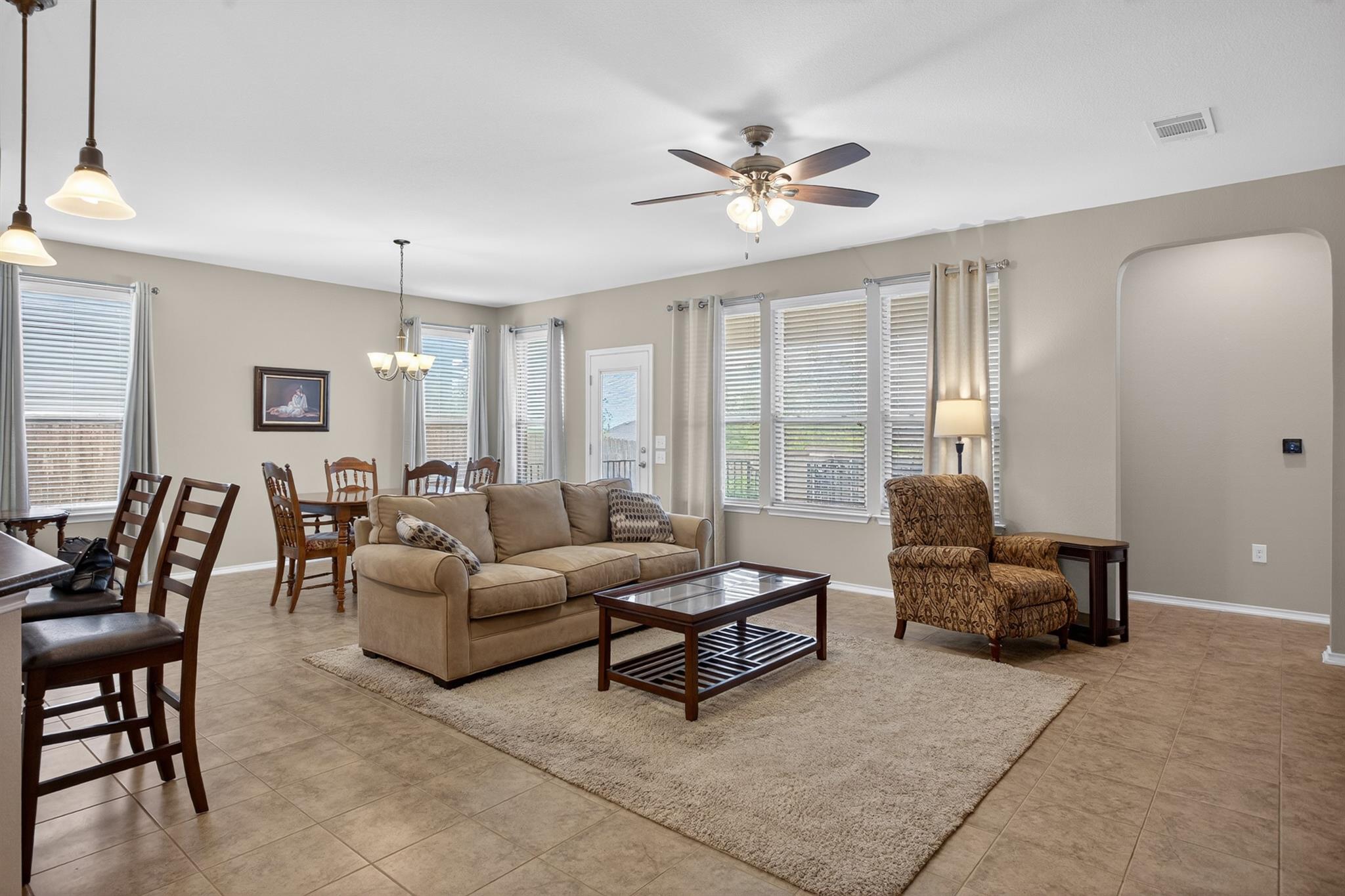 7220 Altidore Dr, Austin, TX 78744