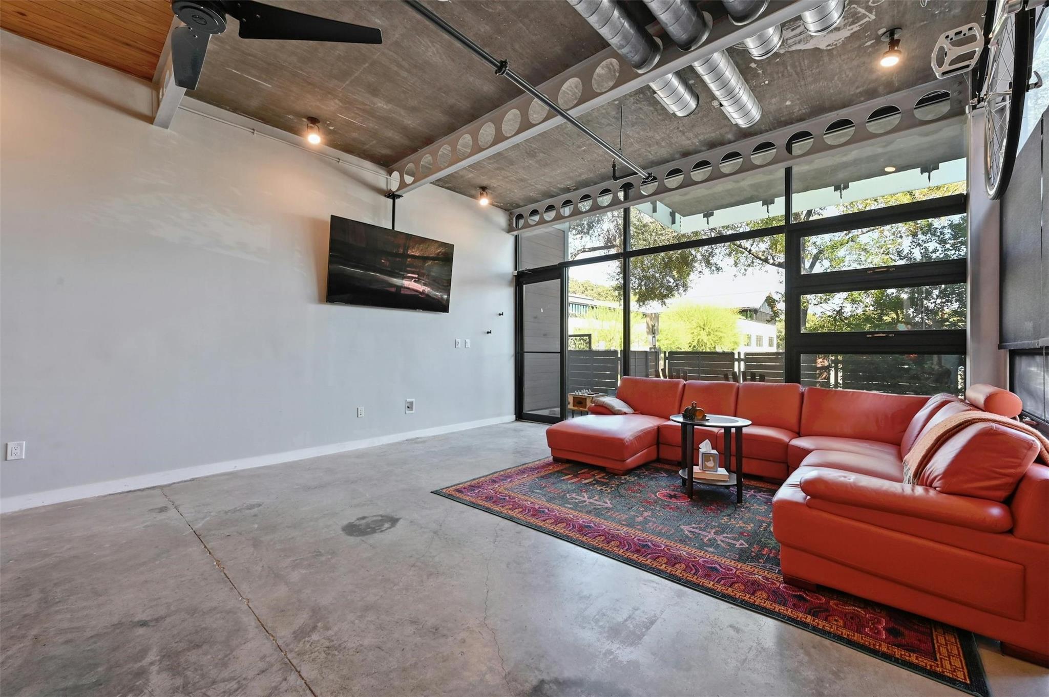 1401 Eva St # 107, Austin, TX 78704