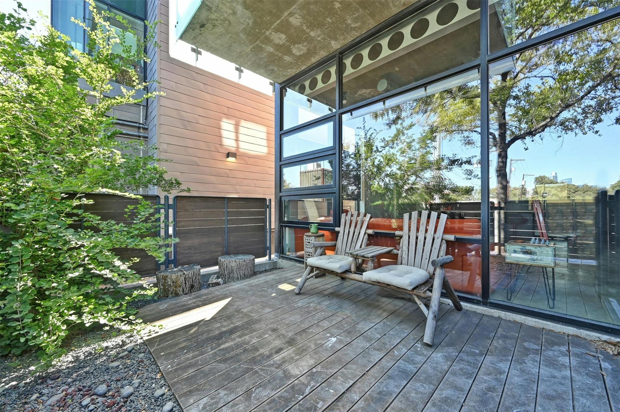 1401 Eva St # 107, Austin, TX 78704