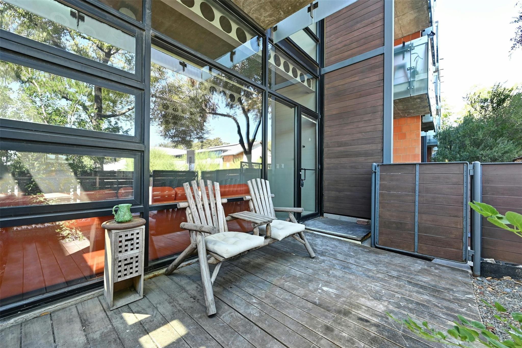 1401 Eva St # 107, Austin, TX 78704