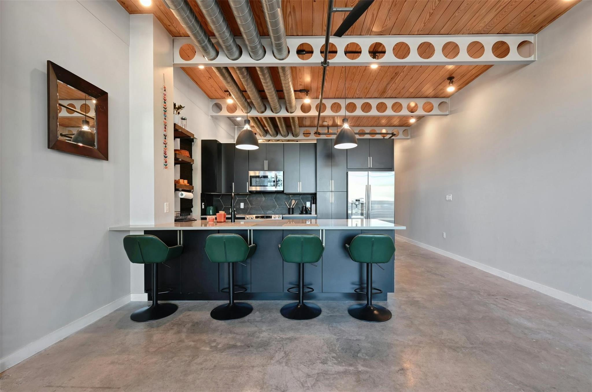 1401 Eva St # 107, Austin, TX 78704
