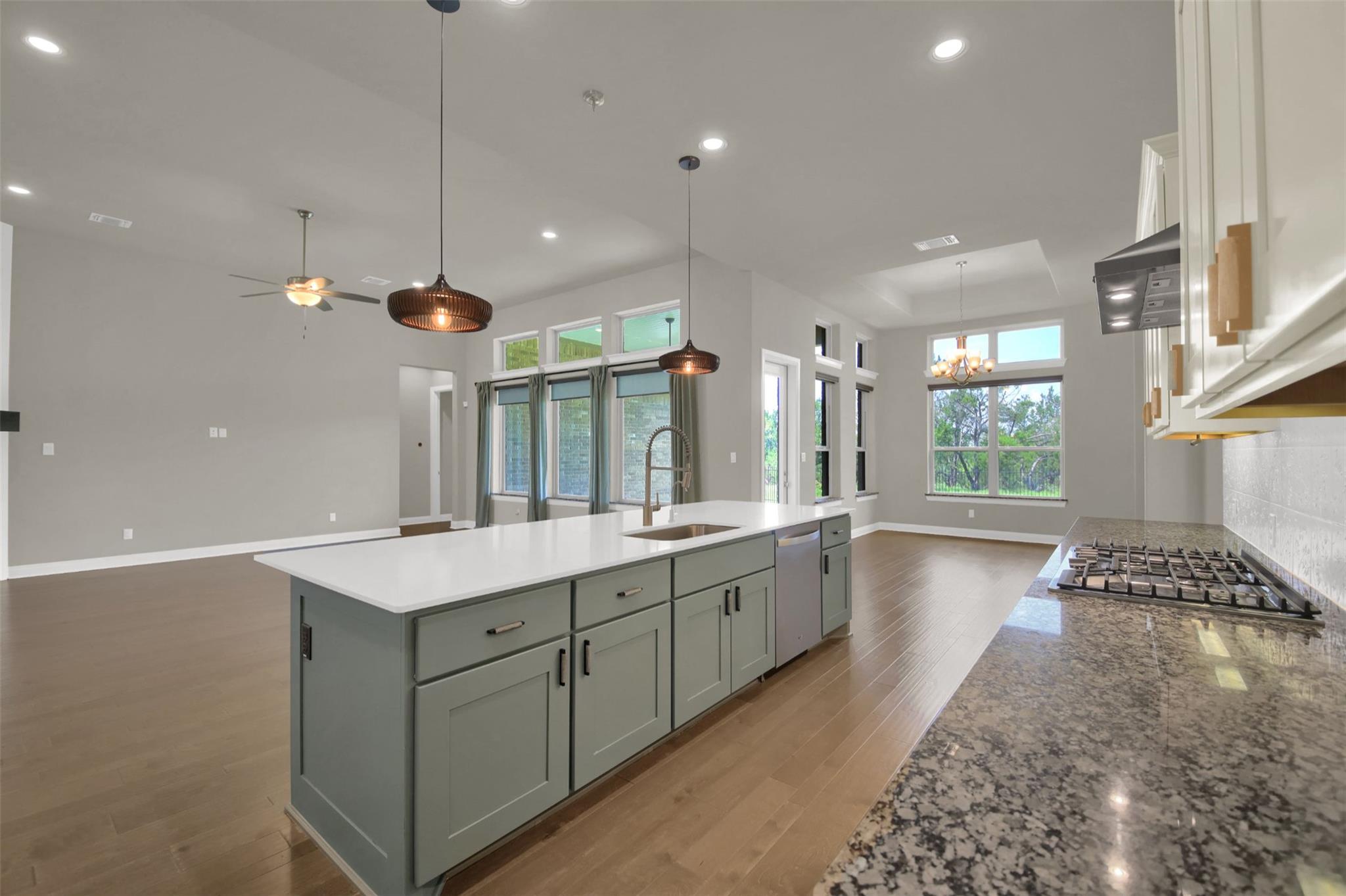 3901 Stanyan Dr Dr, Round Rock, TX 78681