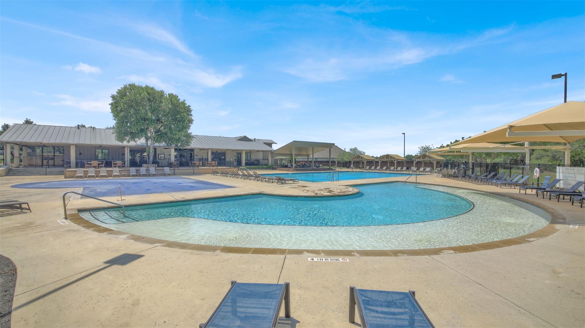 3901 Stanyan Dr Dr, Round Rock, TX 78681