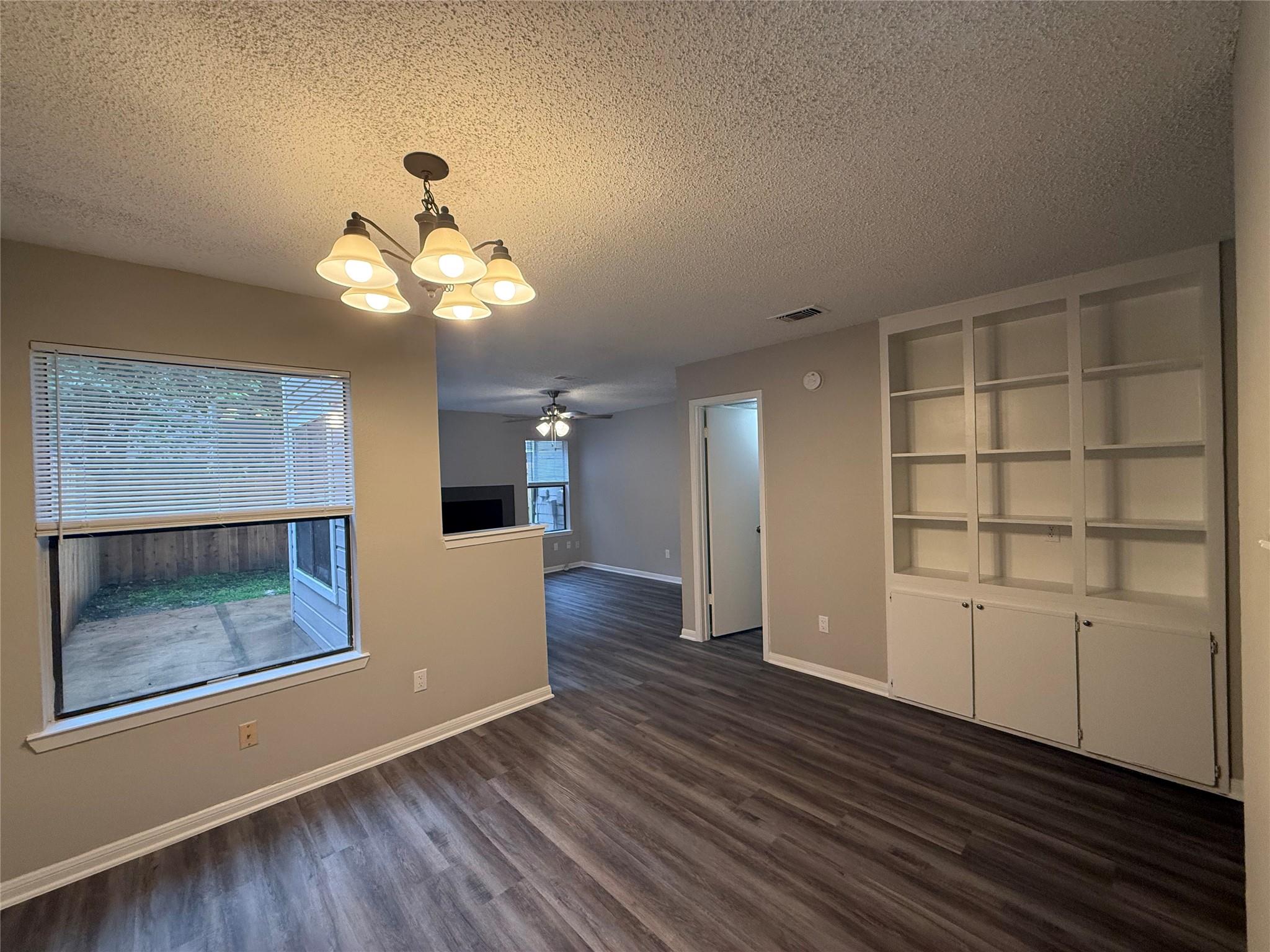 8908 Schick Rd # B, Austin, TX 78729