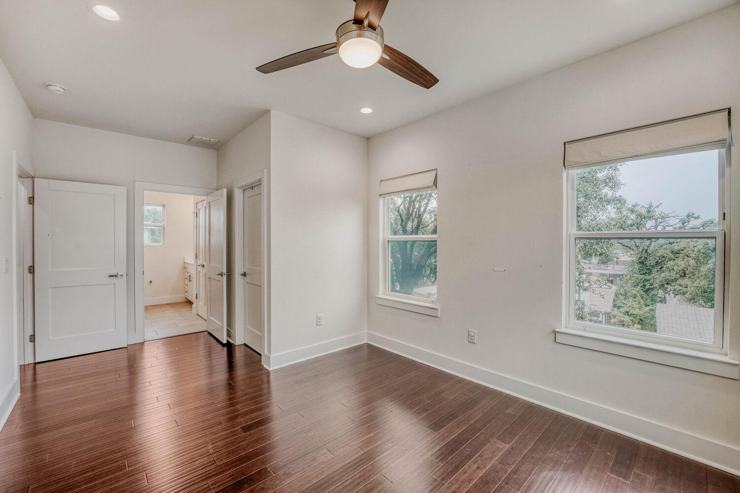 1134 Chicon St # B, Austin, TX 78702