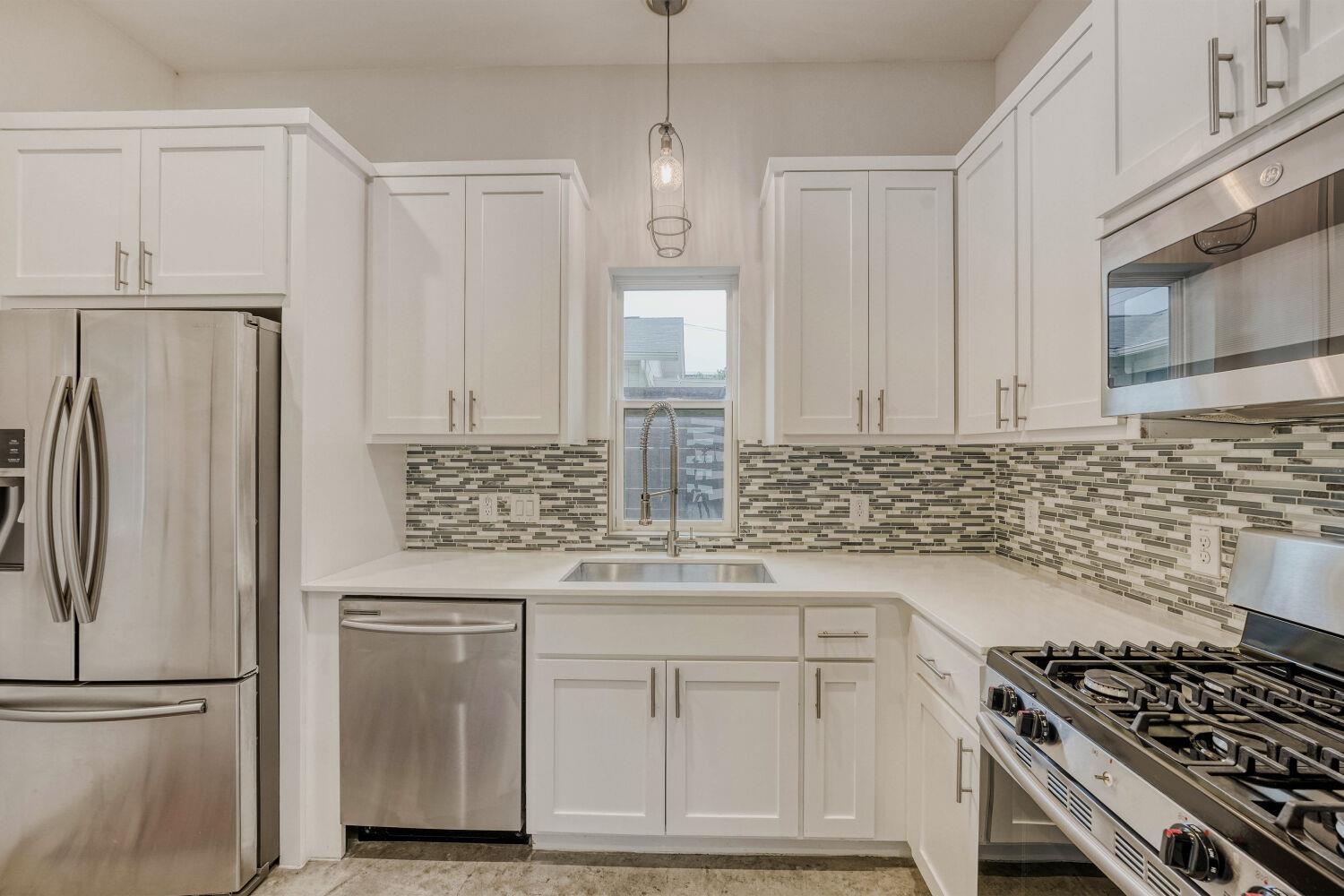 1134 Chicon St # B, Austin, TX 78702